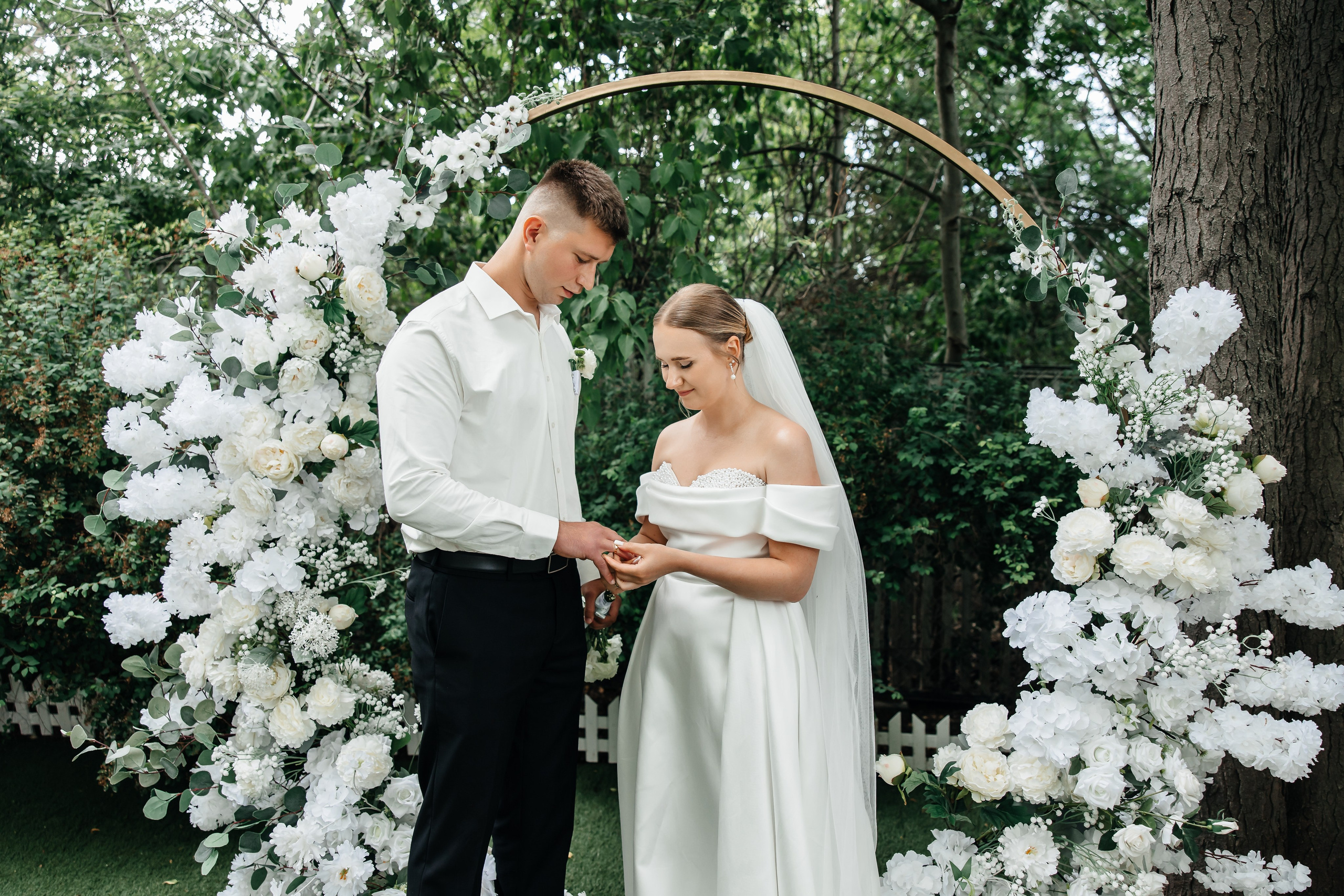 Анонс свадьбы Юлии и Игоря. Городская лавстори в Севастополе. Свадебный фотограф в Крыму и Севастополе Ольга Баскакова