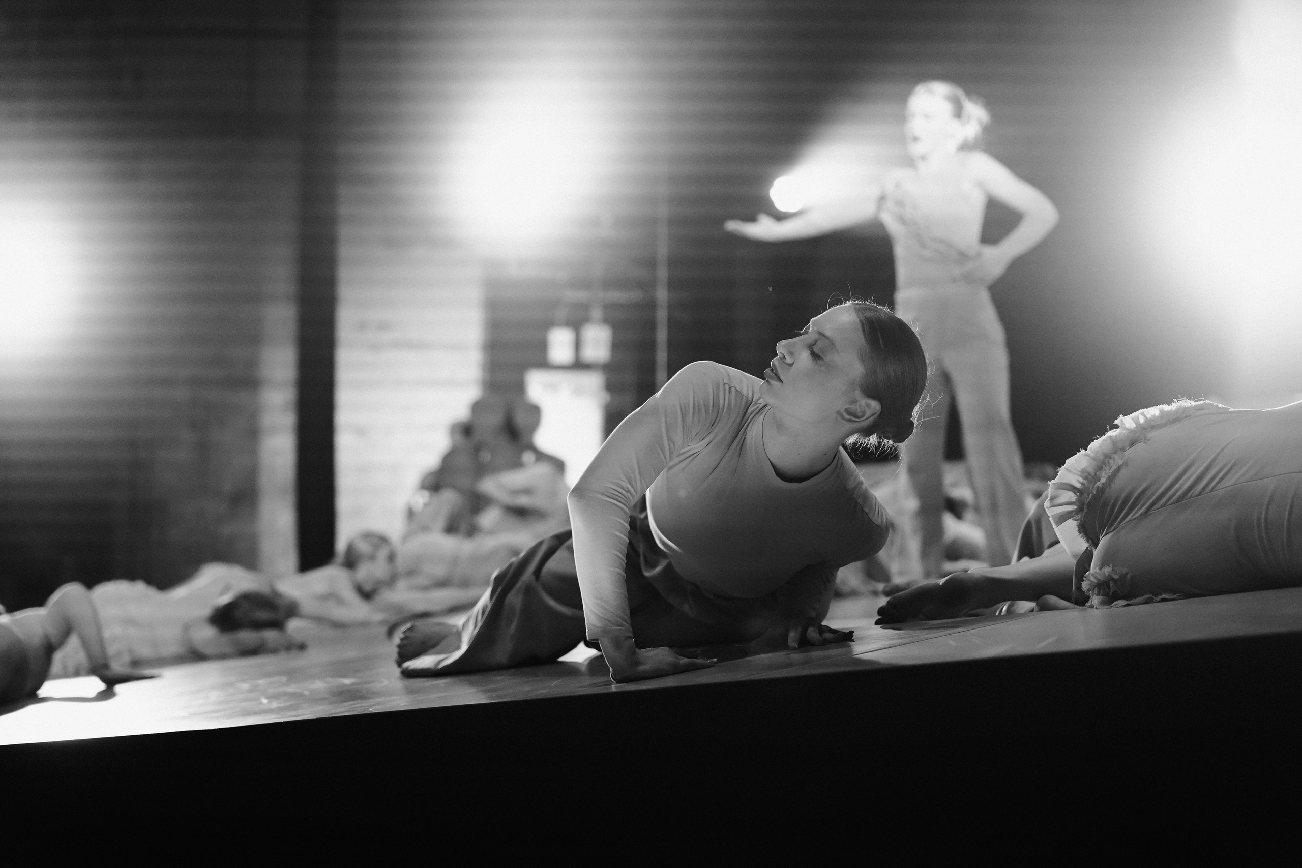 Контакт — пластический спектакль. Фотограф с психологическим образованием