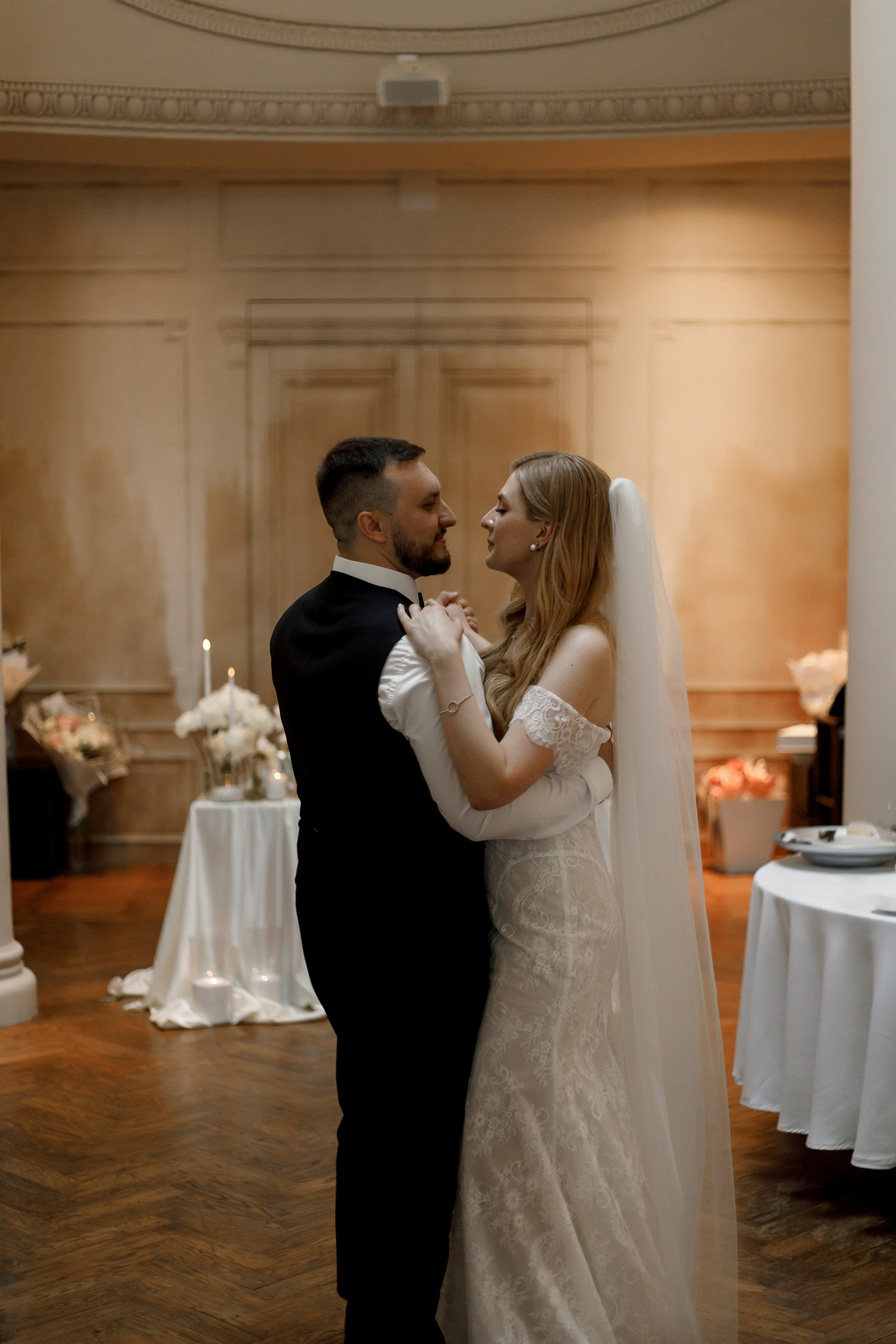 Артур и Елизавета. Бутик-отель «Pallasa». Фотограф Анна Лейман. Севастополь