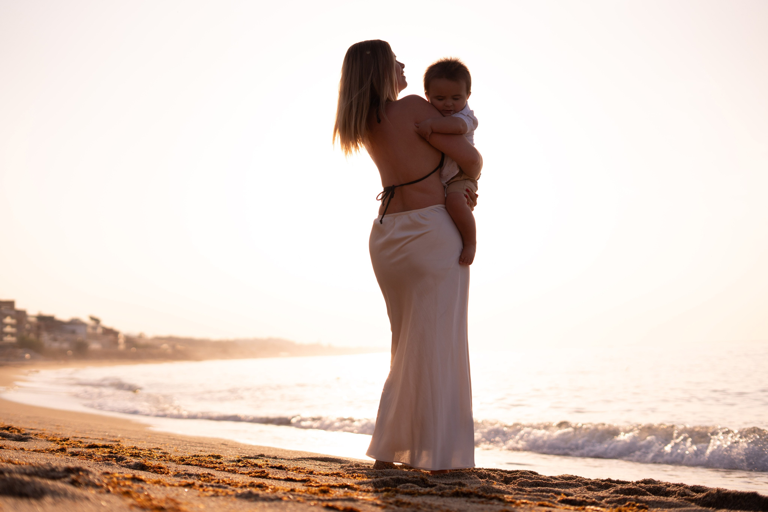 Masha and Timur. Wedding Photographer in Barcelona and Medellin