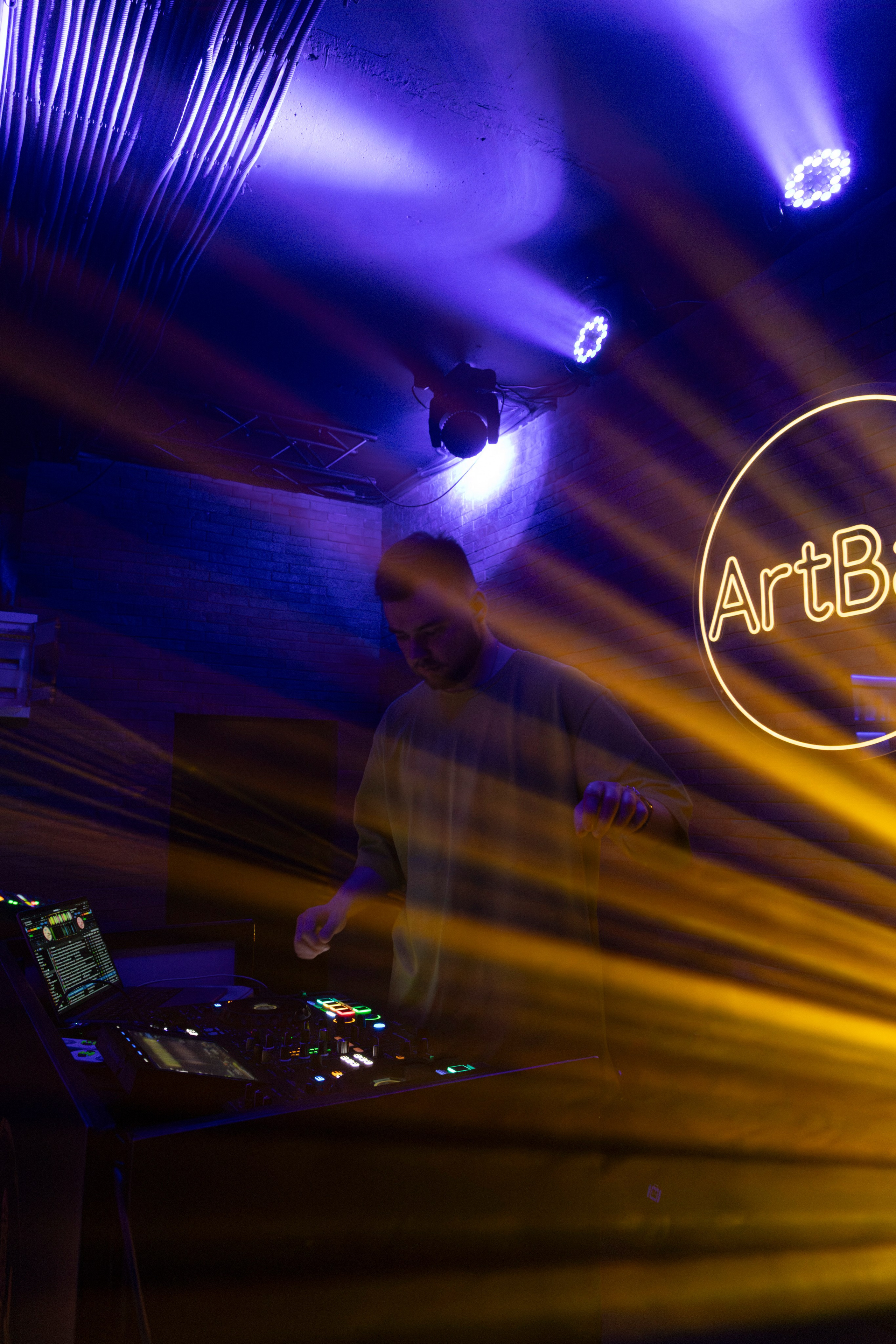 Art bar party. Content creator | Москва | Нарьян-Мар