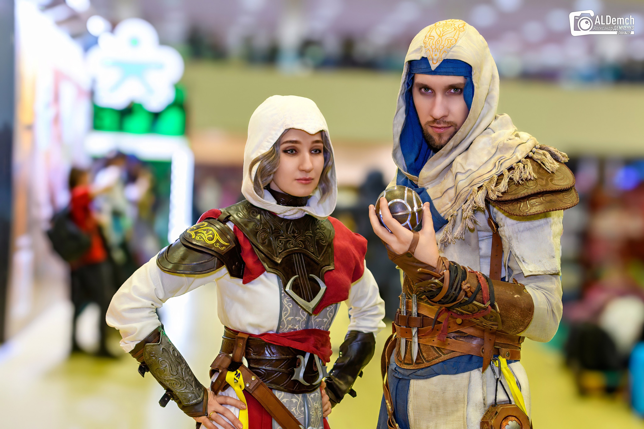 Assassins Creed картинки персонажей игры и косплей фото