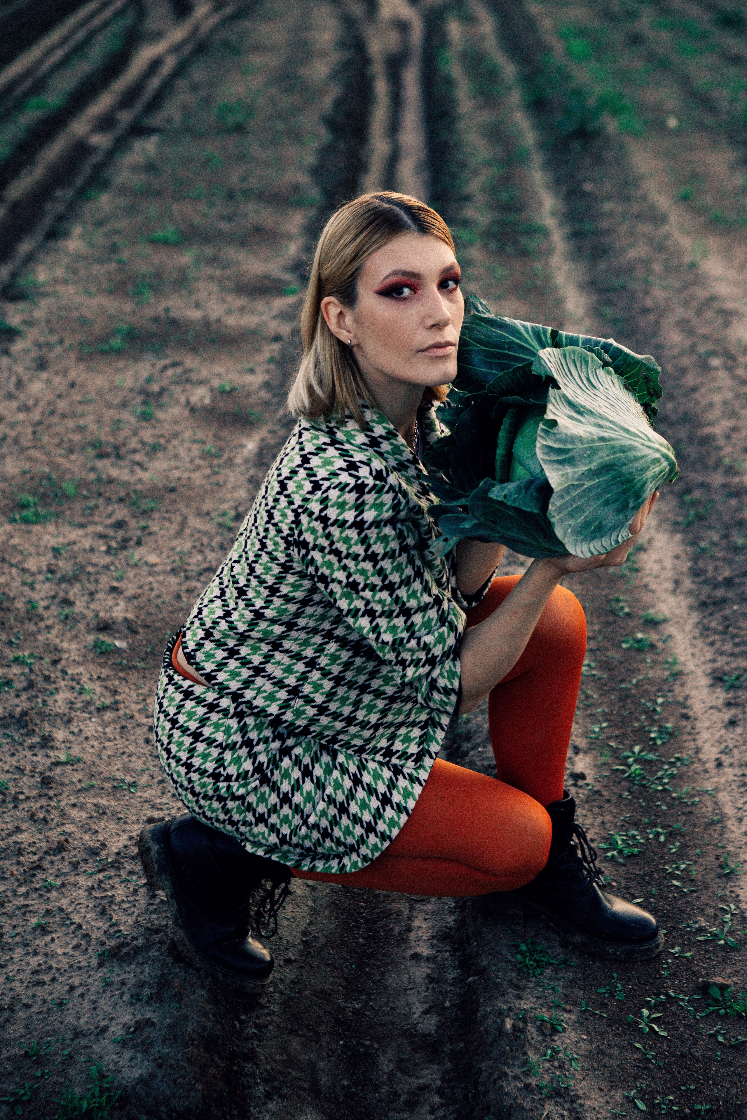 Фотосессия на поле. Фотограф в Санкт-Петербурге Степанская Юлия