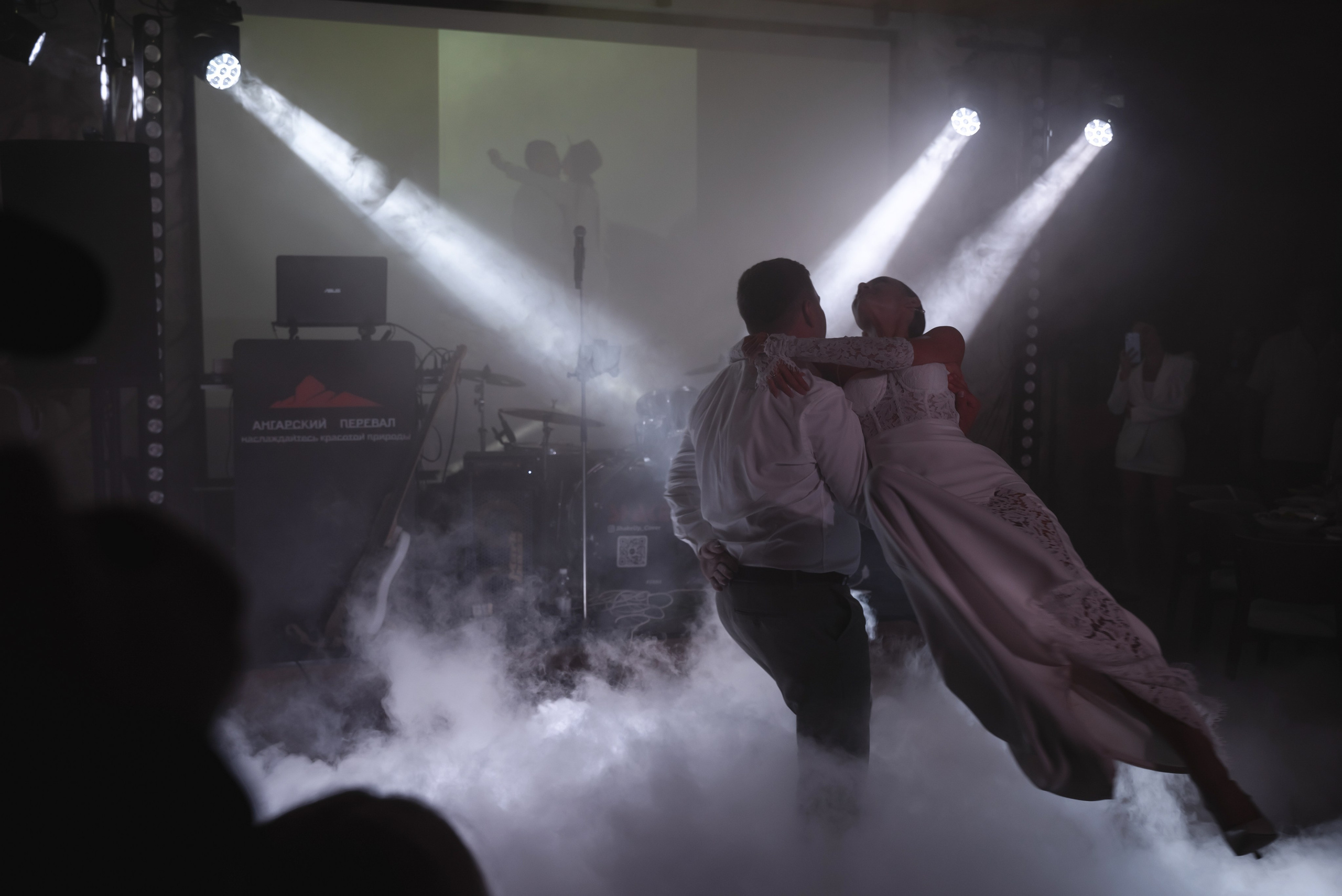 Виктор Алина и много слёз радости. Свадебный фотограф Анна Хочева