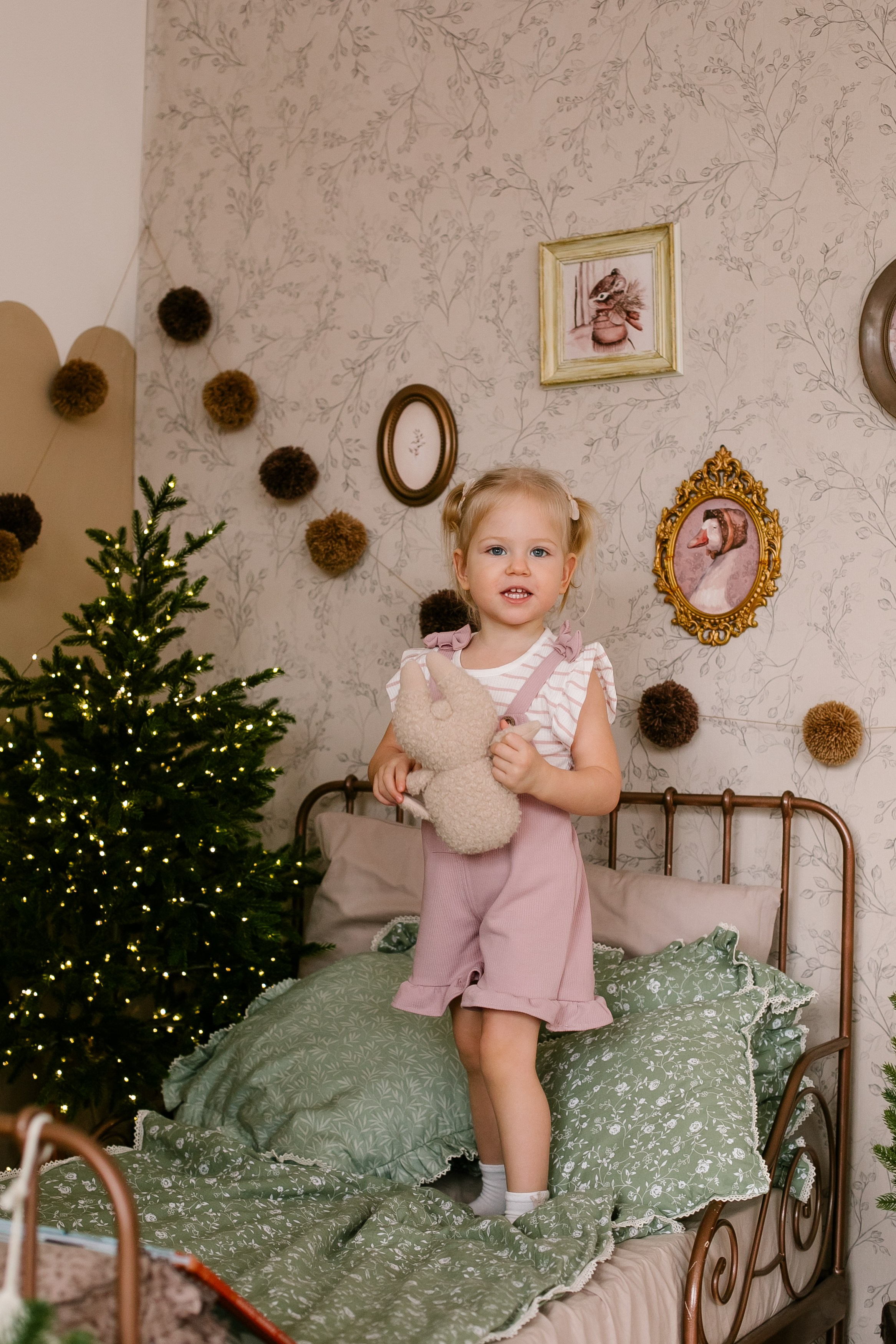 Новый год Ксюшеньки. Свадебный, семейный и детский фотограф в г. Абакан респ. Хакасия Любов