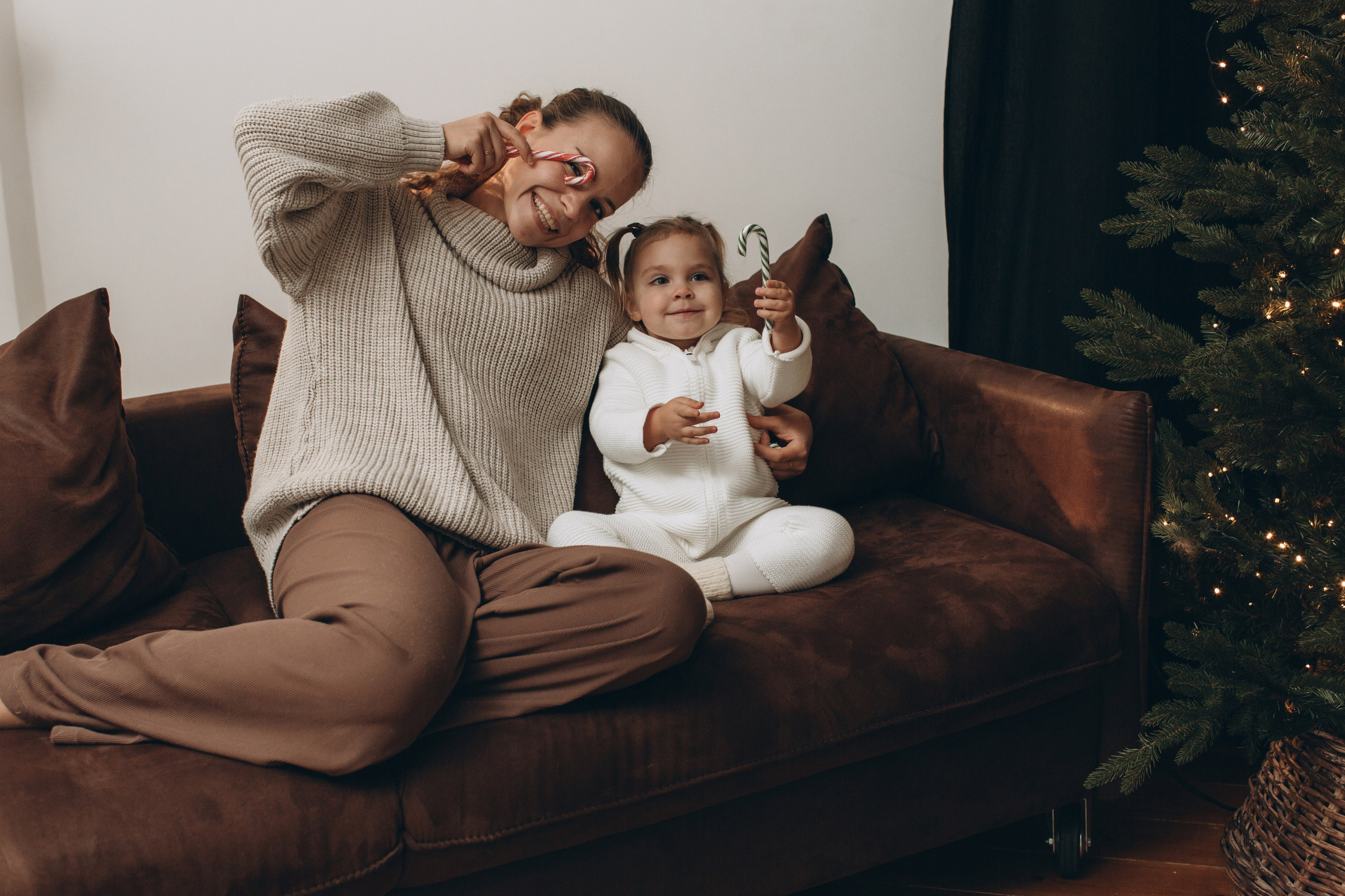 Виктория и варя. Главная