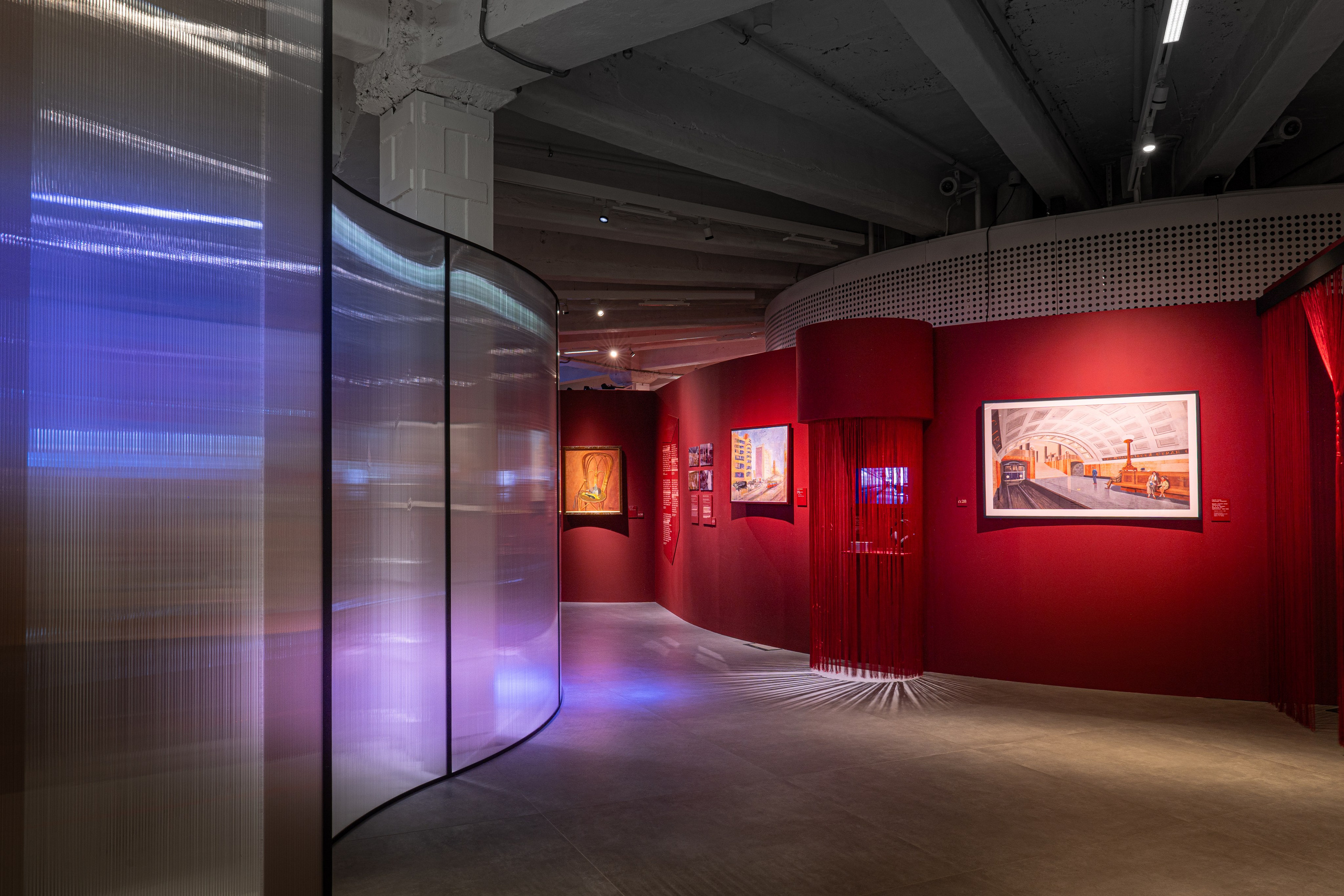 Красная Москва. Архитектура дизайн фотография