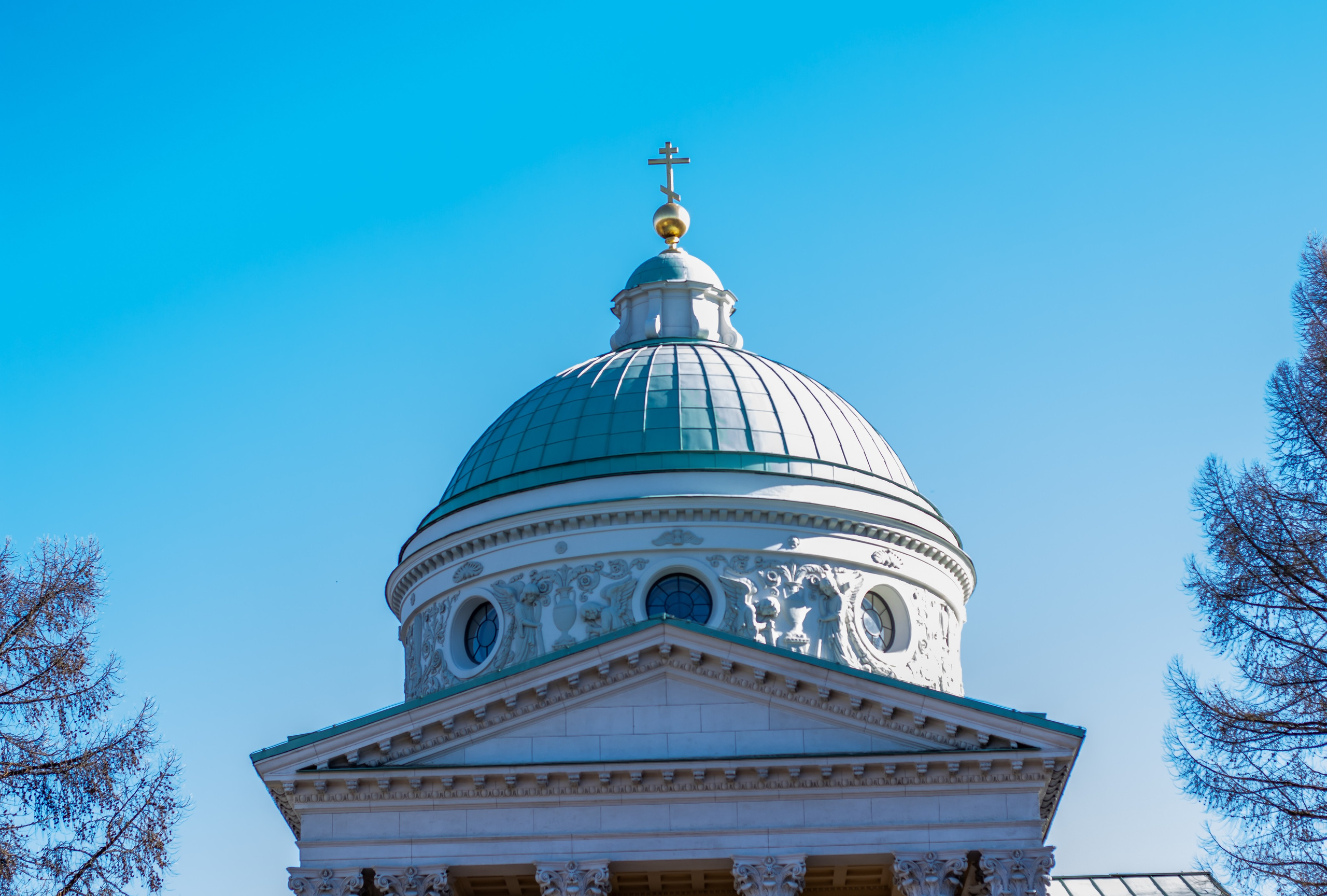 Фотосессия в Усадьбе Архангельское Красногорск мужской деловой портрет