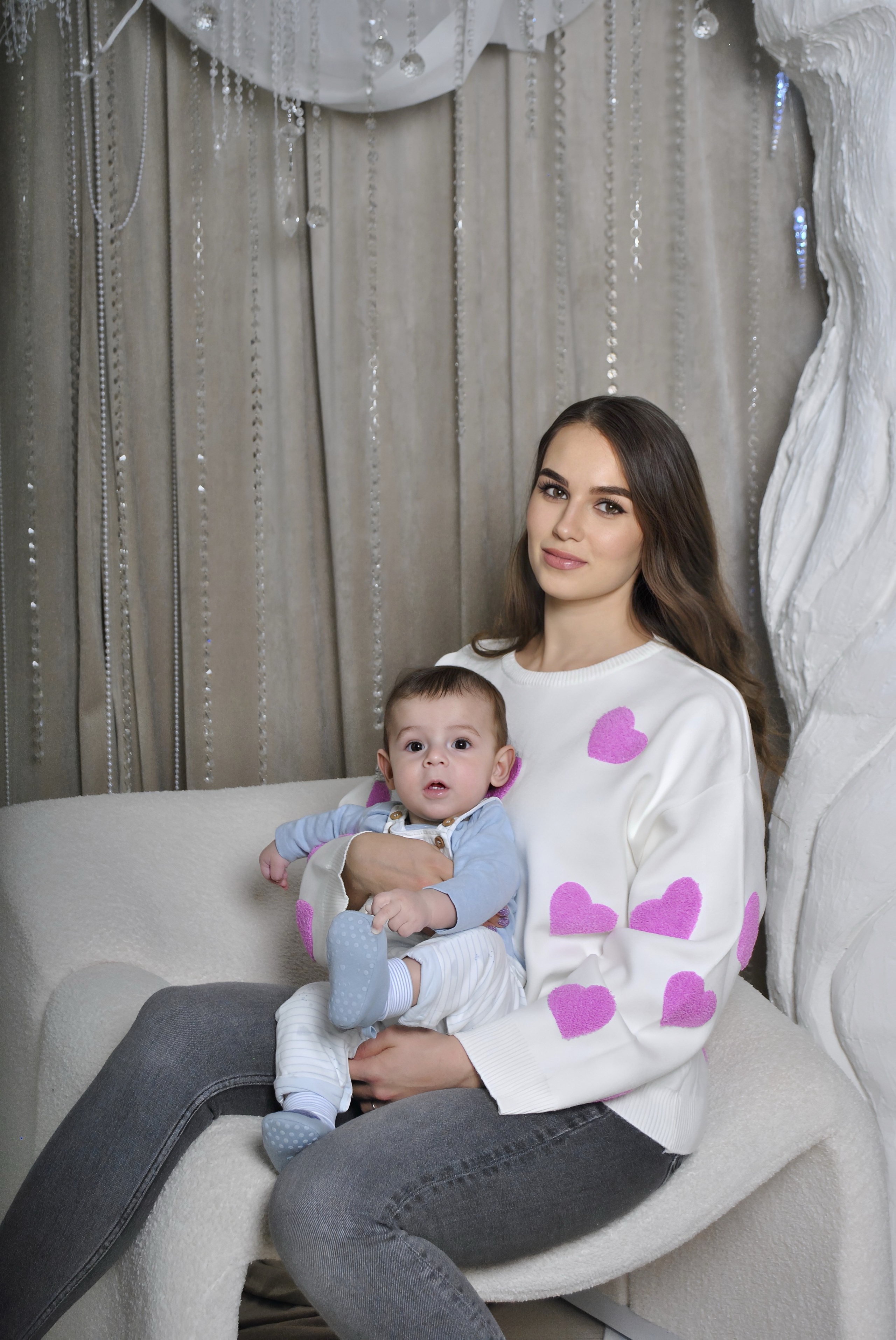 Лада и семья. Фотограф Мария Мусаелян