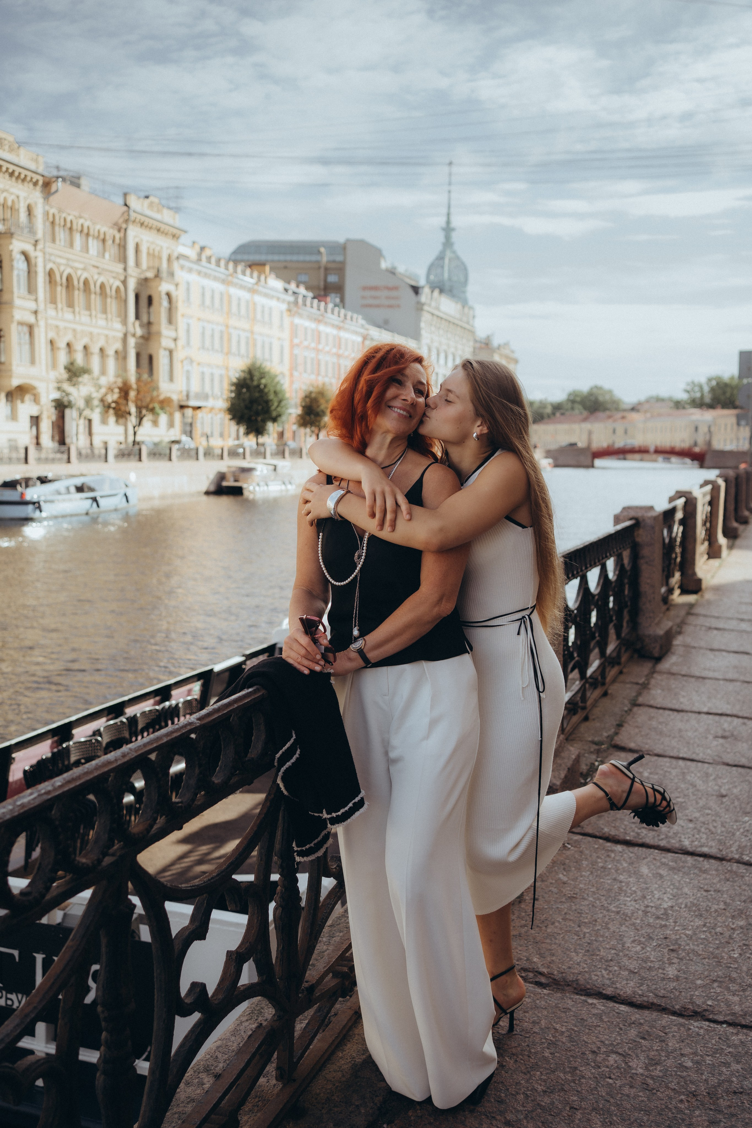 Мама и Дочка. Репортажный фотограф в Санкт-Петербурге. Фотограф на мероприятие в СПБ