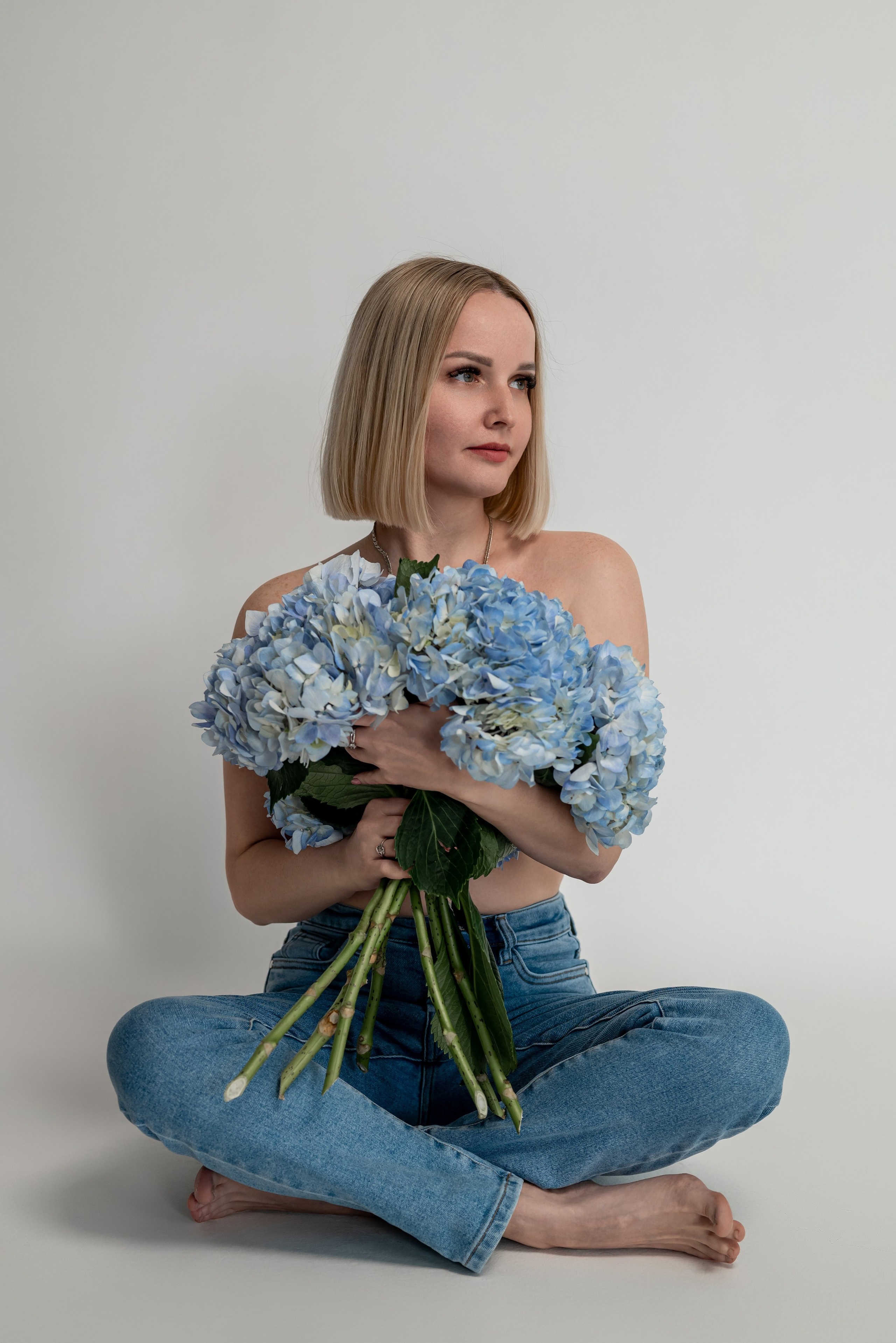 Фотопроект с голубыми гортензиями. Фотограф в городе Салават