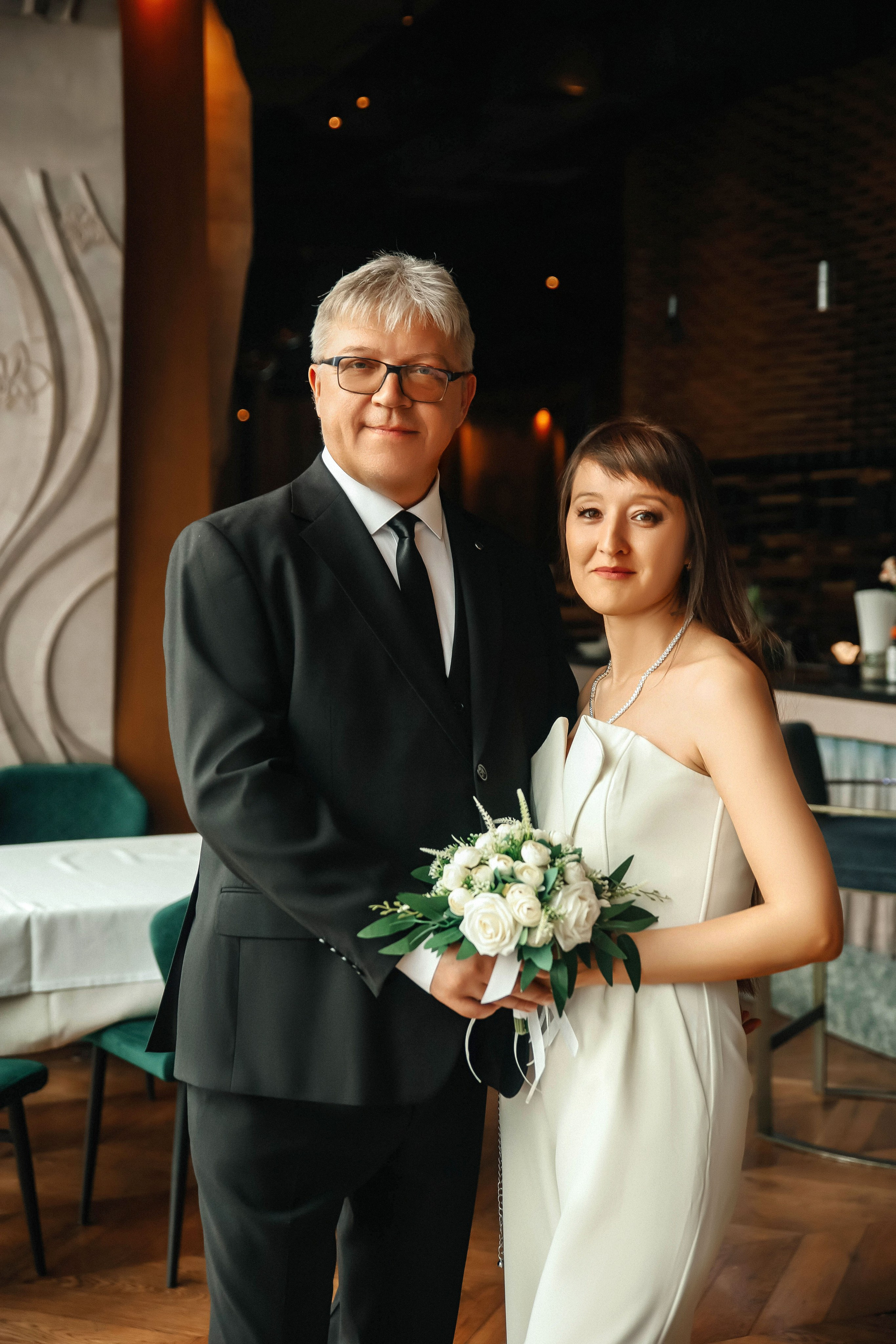 Свадебная фотосессия в Загсе Москва-Сити. Свадебный и семейный фотограф в Москве