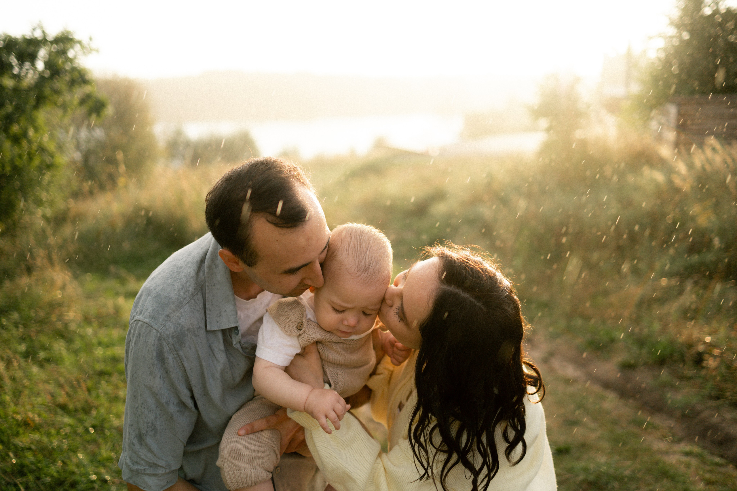 Гулять под дождем. Фотограф Зарина. Казань