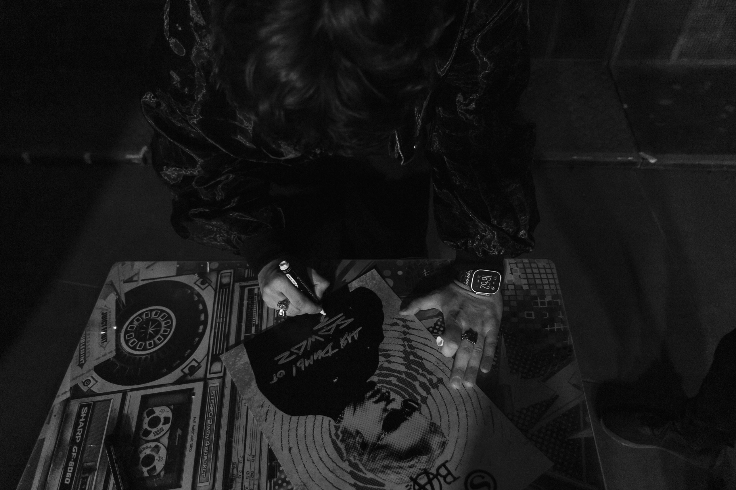 SQWOZ BAB. Ярославль. 2026. Фотограф Ярославль | Репортаж | Александр Мелюшин