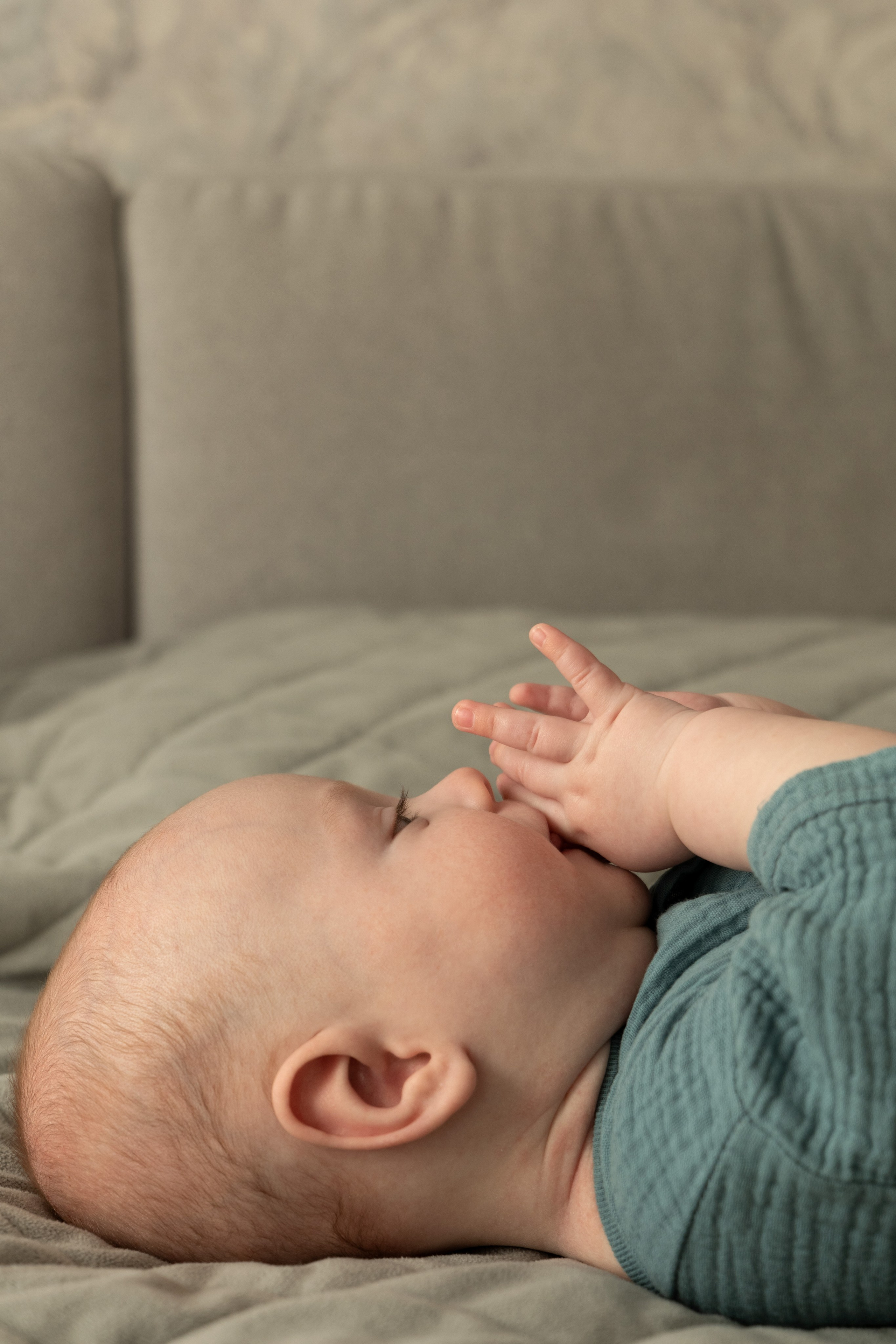 Мама и малыш (5 месяцев). Фотограф видеограф Ольга Василевская
