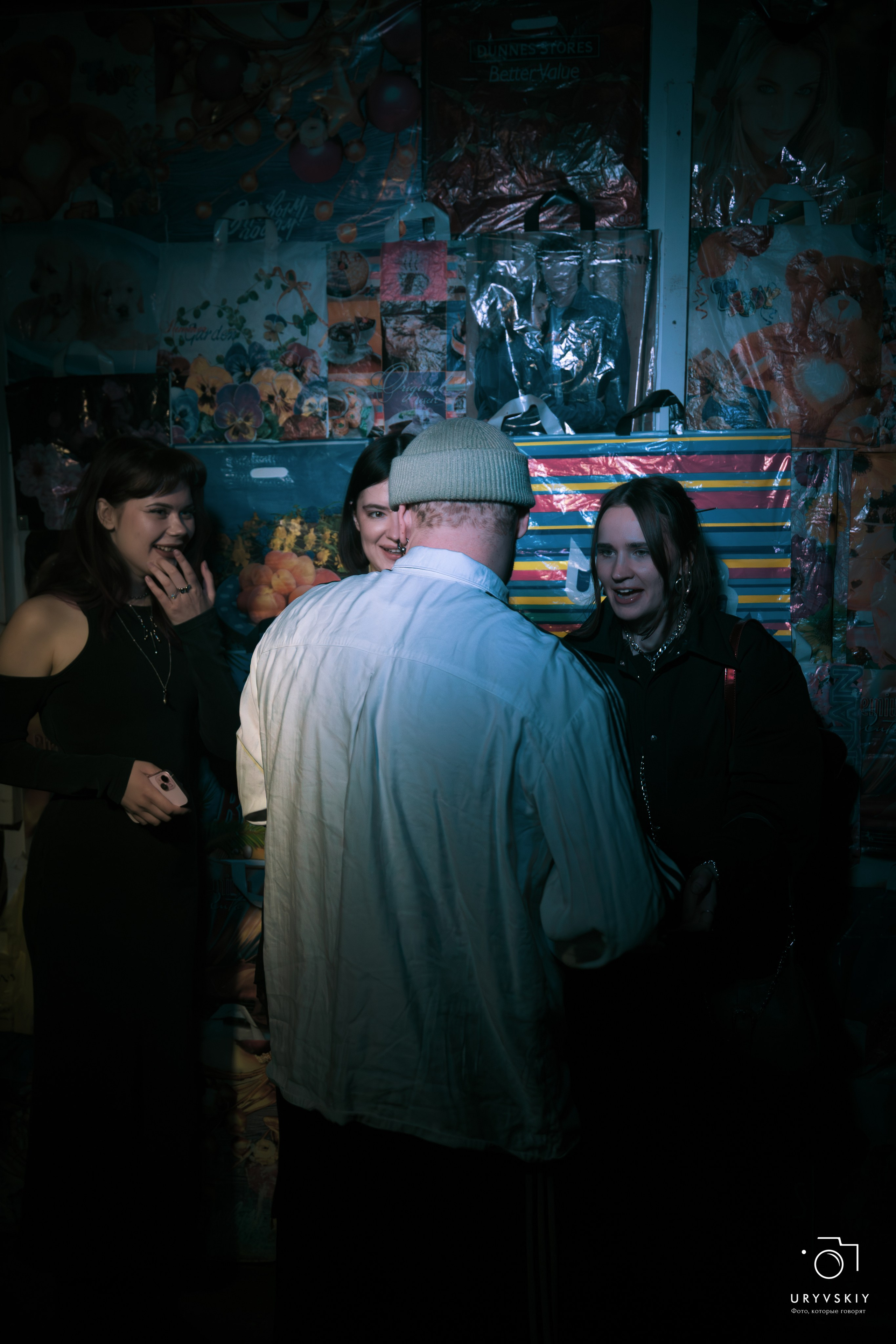 Рейв на Центральном рынке. Игорь Урывский. Фотограф Красноярск