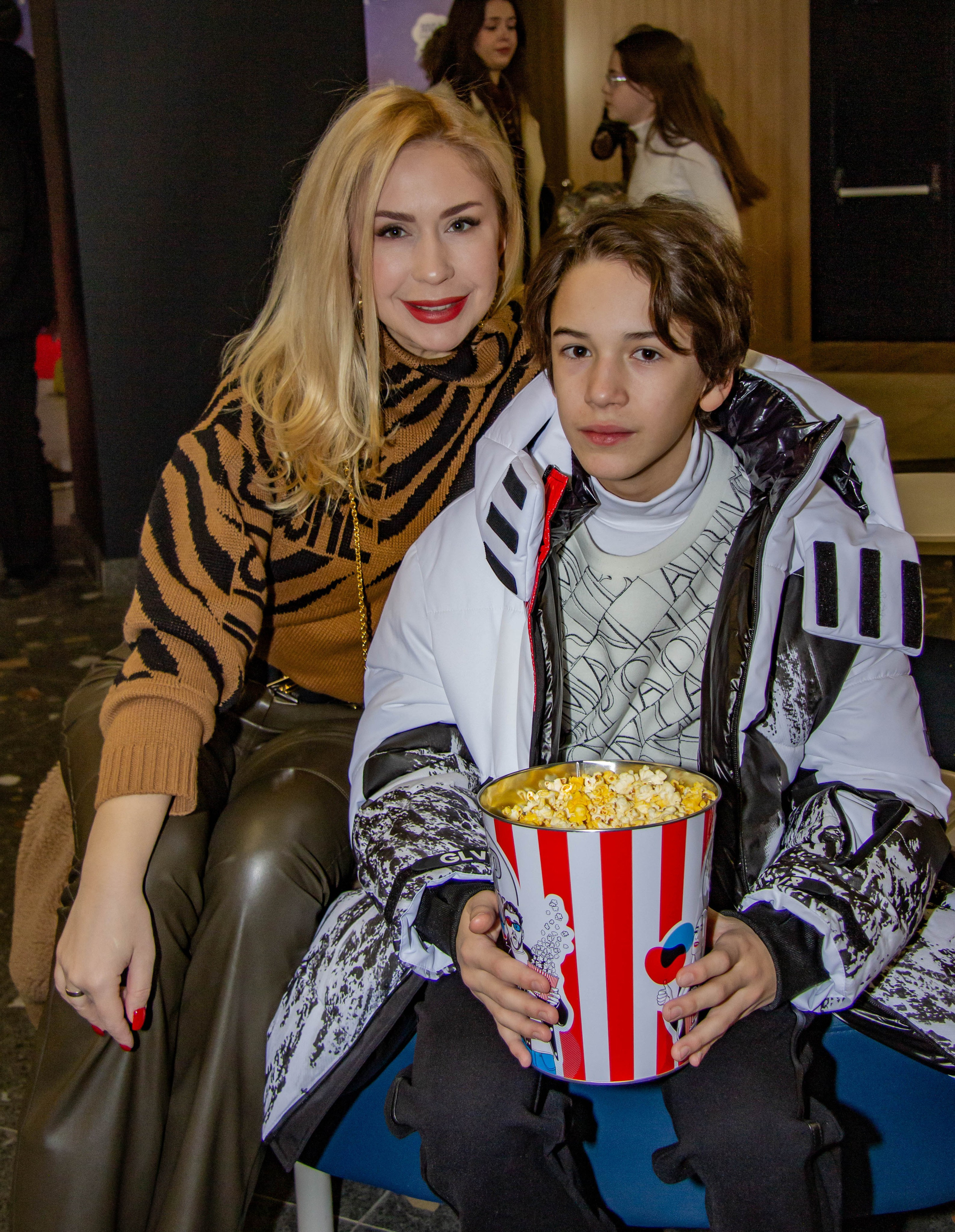 Репортаж с премьеры новогодней семейной сказки «Приключения Тедди»