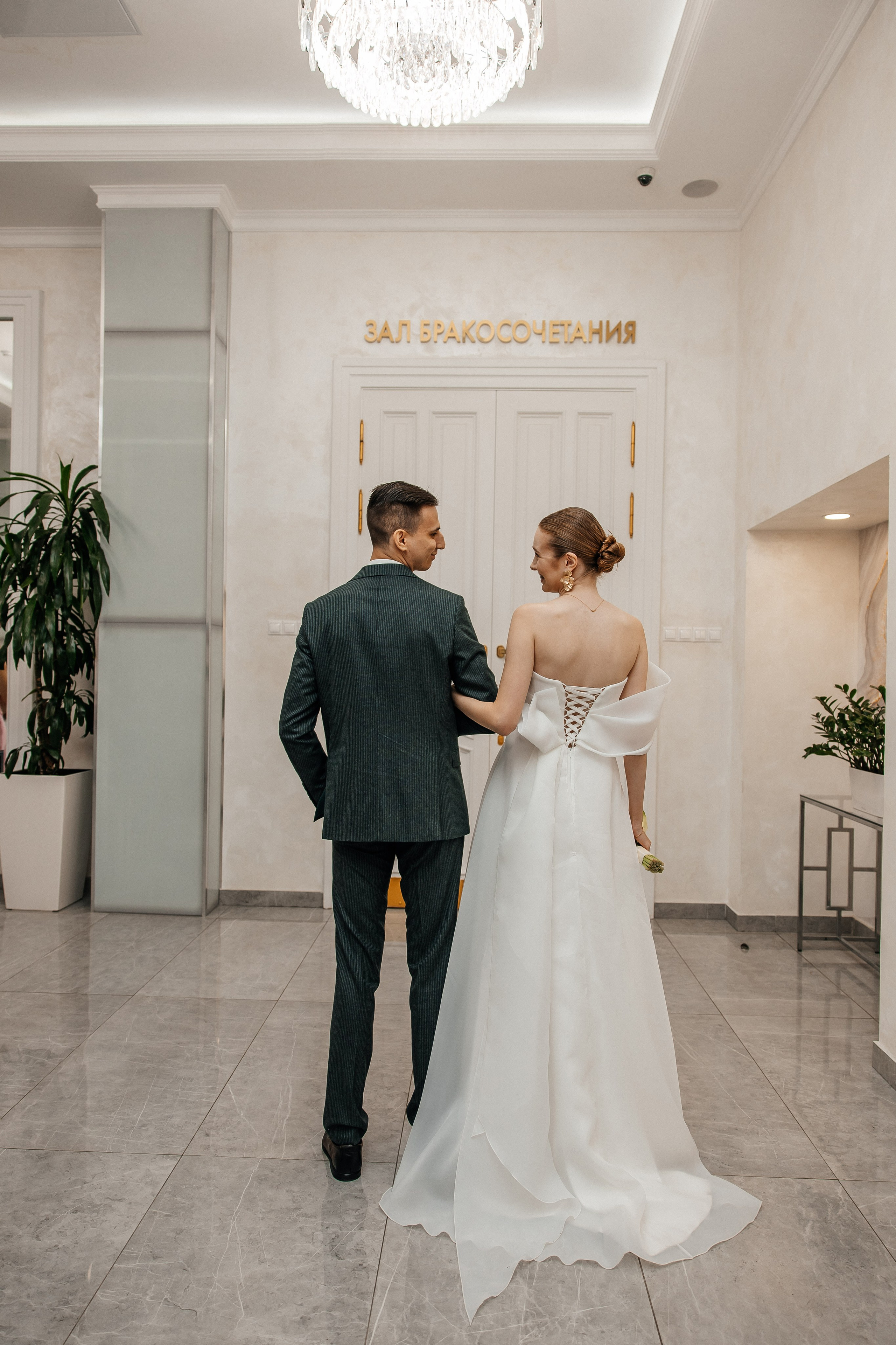 Фотограф на свадьбу для двоих. Фотограф, видеограф на свадьбу в Москве Никита Назаров