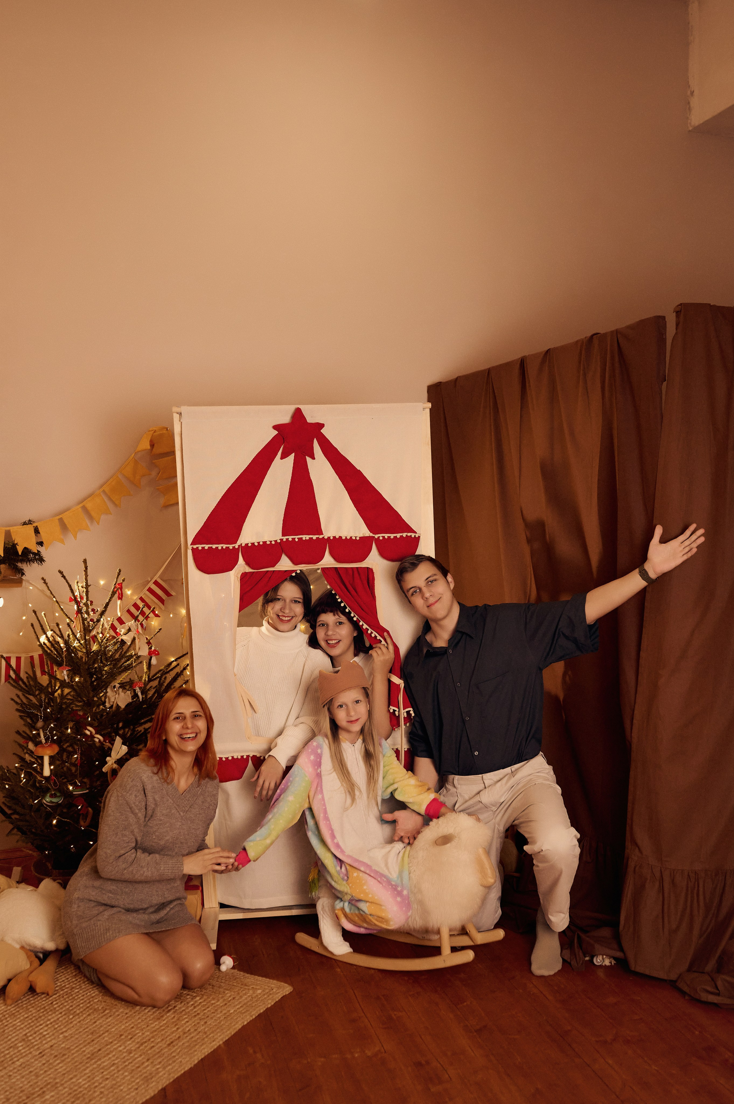 Наташа, Ярик, Яна, Леля и Рита. Фотограф в Краснодаре Скубицкая Альбина