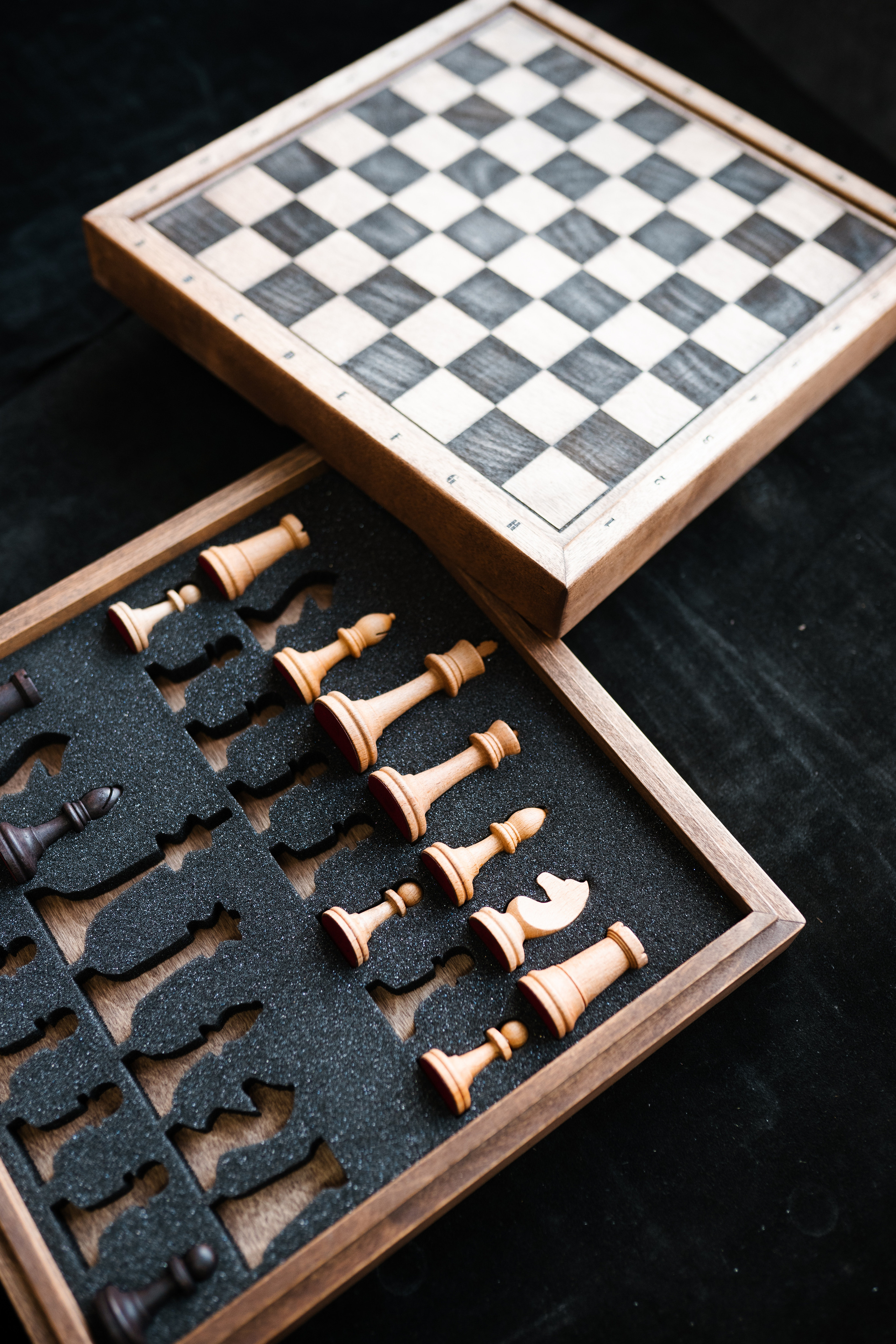 Производство шахмат VASO. Фотограф в СПБ Алмаз Камаев