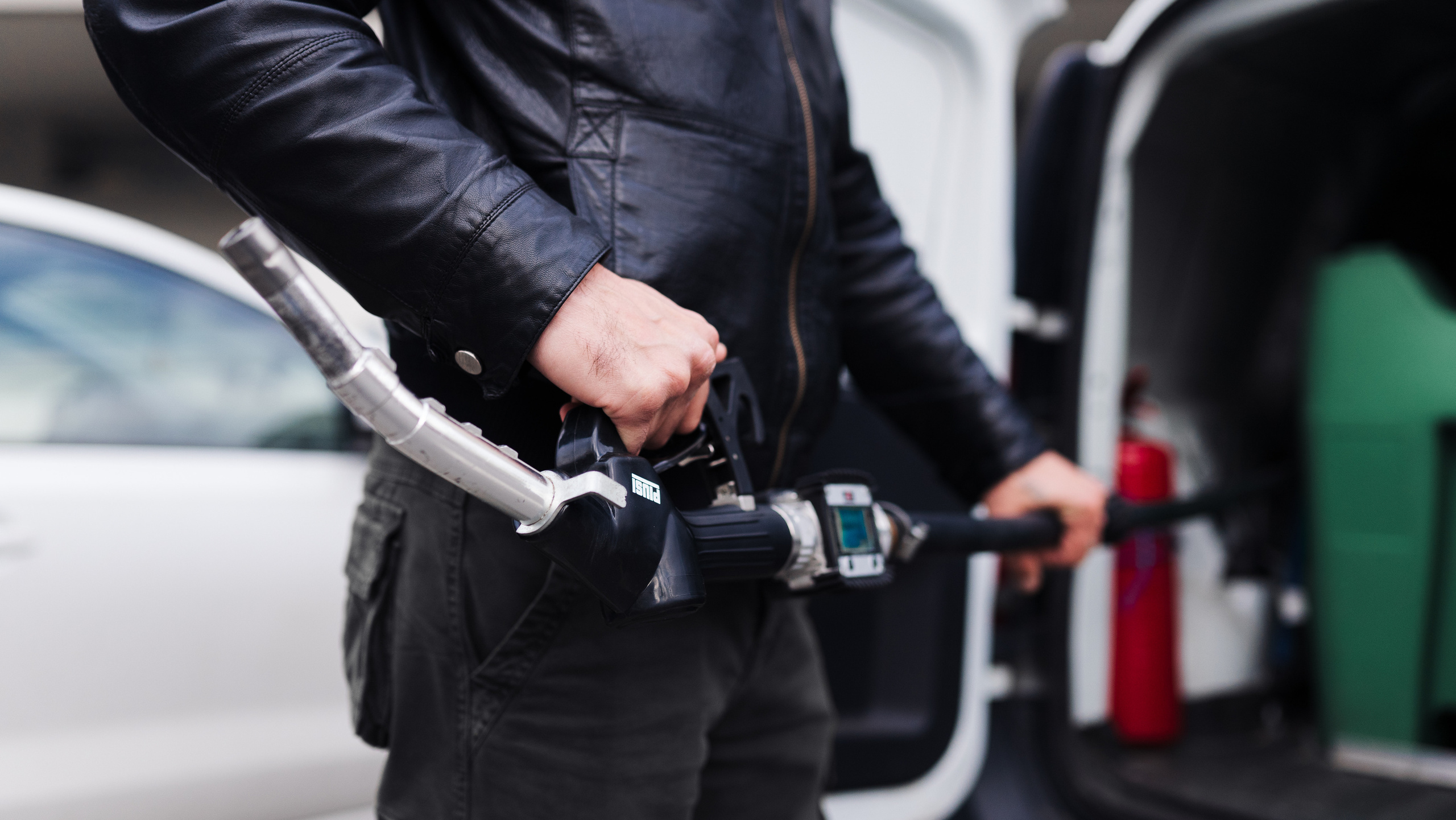 Мобильная заправка. Фотограф в СПБ Алмаз Камаев