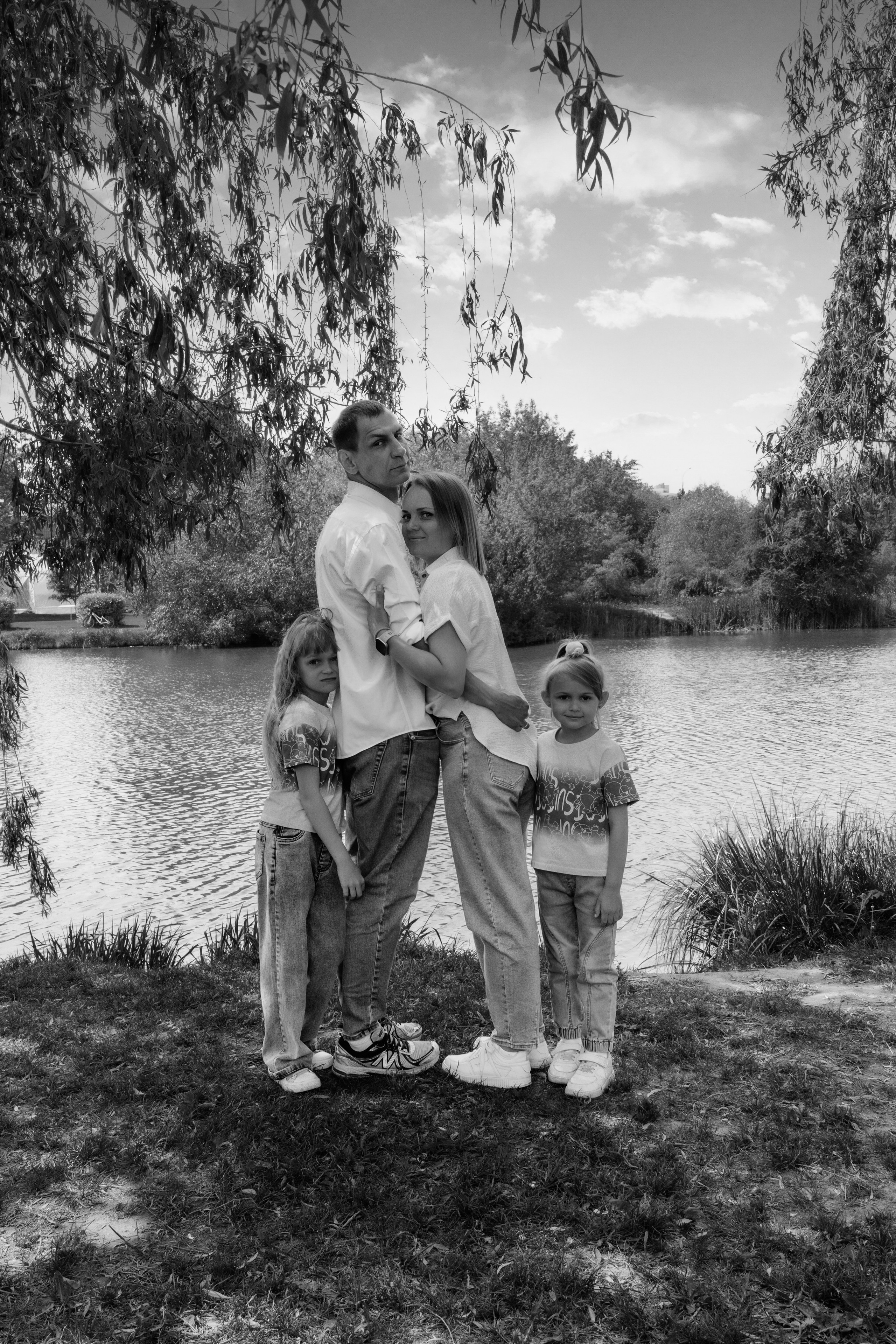 Семейная съемка в Лошицком парке. Ваш семейный фотограф в Минске — Вика Трегубова