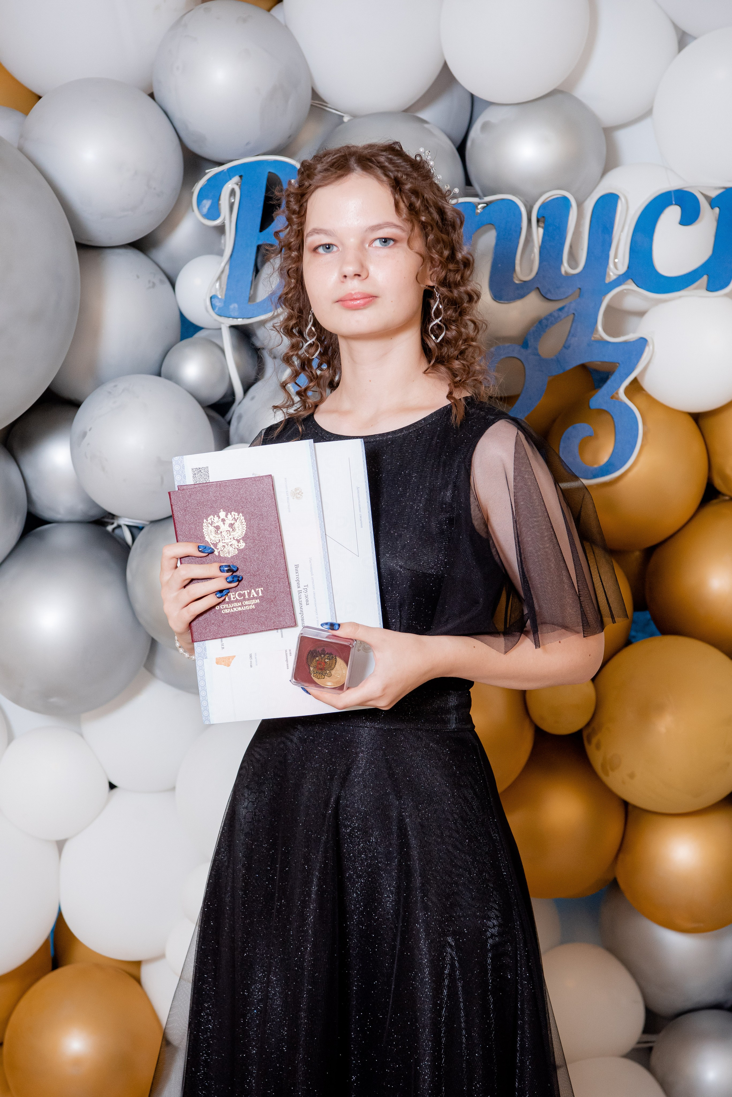 30 Школа. Вручение и Банкет. ДК Юбилейный и Банхоф. Фотограф в Волгограде и Волжском Александр Горбань