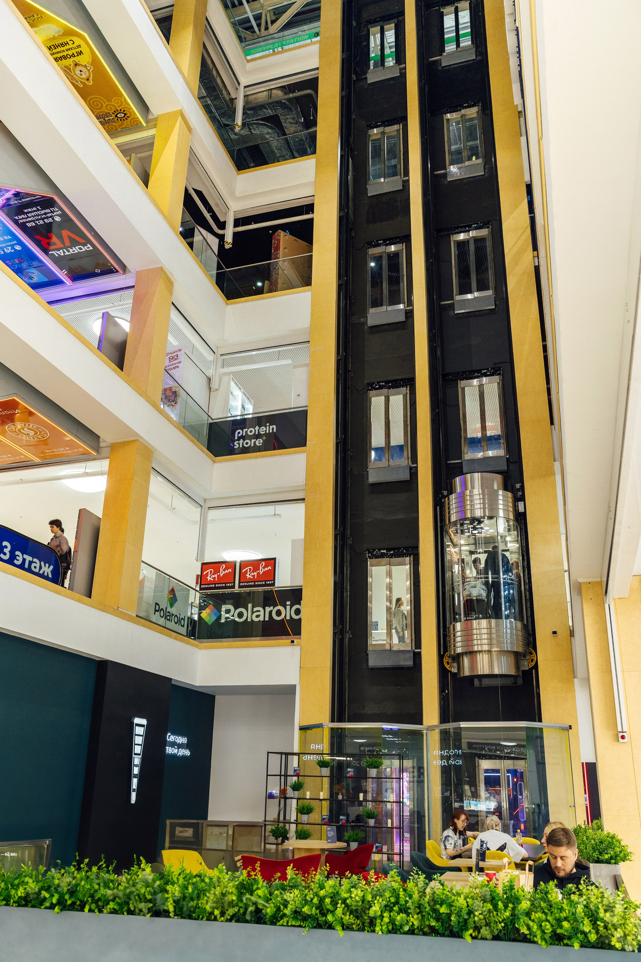 Торговый центр «Высшая лига». Фотограф для бизнеса. Павел Козырь