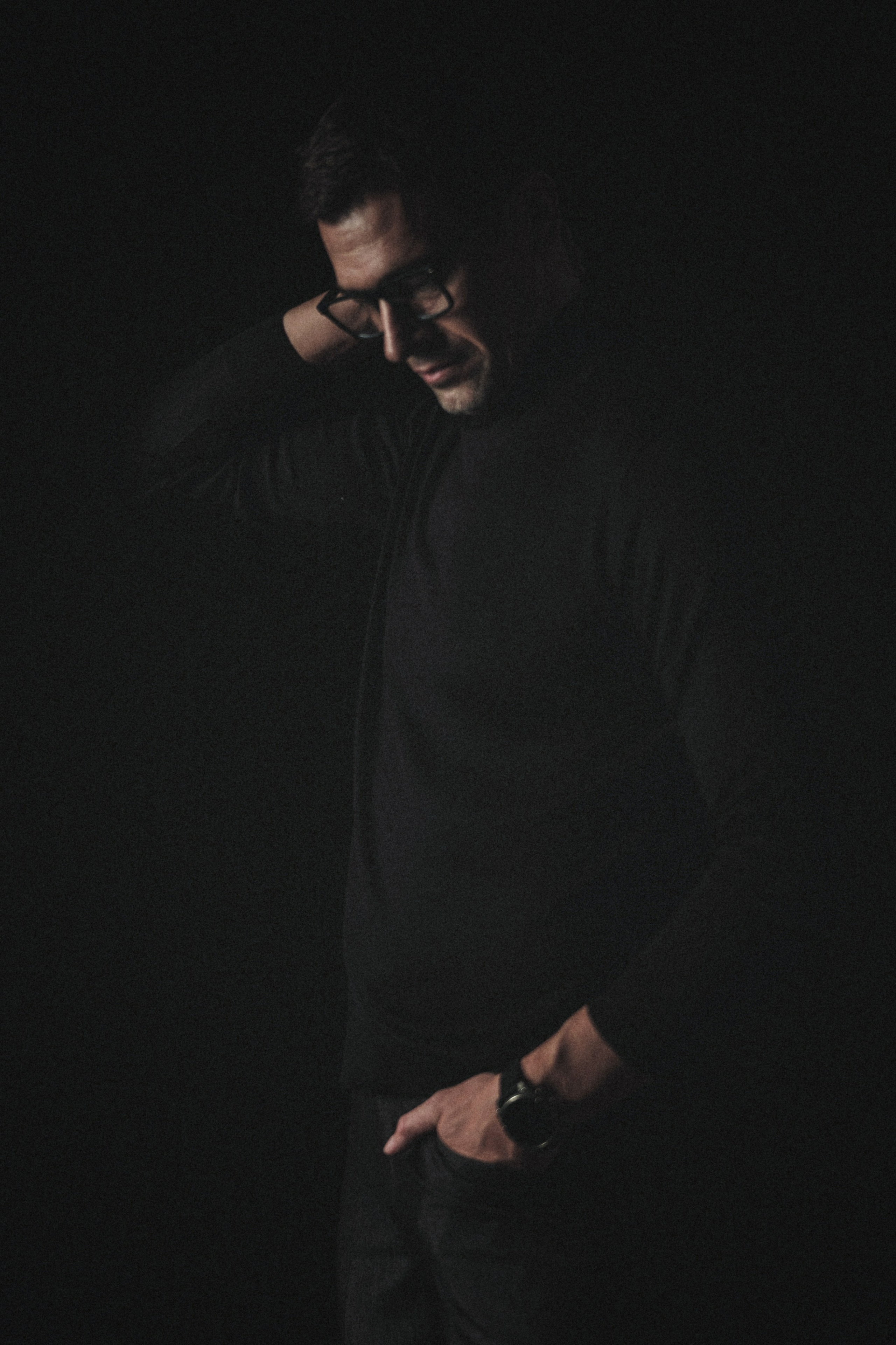 Фотограф Михаил Гуляев. Фотосессия в Новосибирске. Фотосессия в студии Новосибирск. Мужские фотографии.