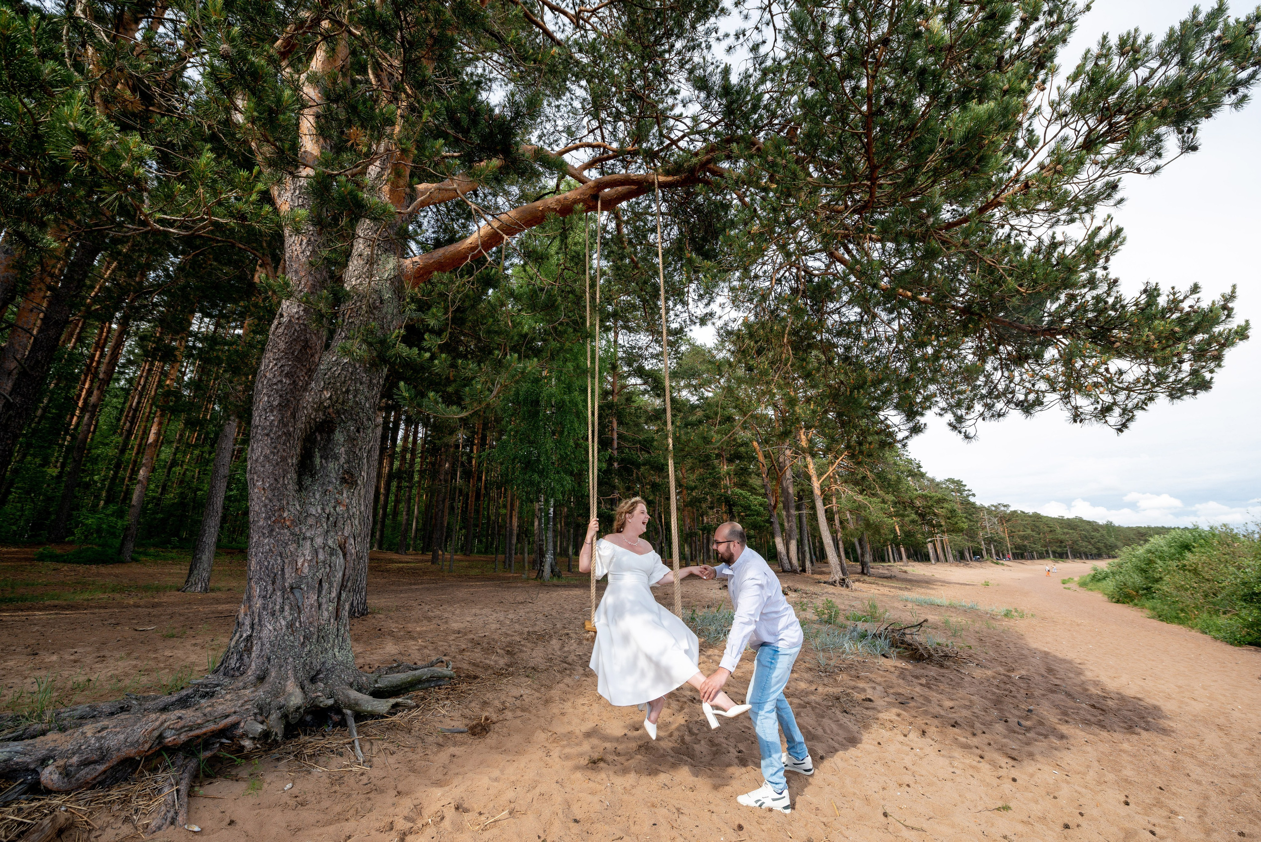 Станислав и Анастасия (нестандартная свадебная фотосессия в лесу и на Финском заливе). Портретный, семейный и свадебный фотограф в Санкт-Петербурге и в Пушкине Ширяев Денис