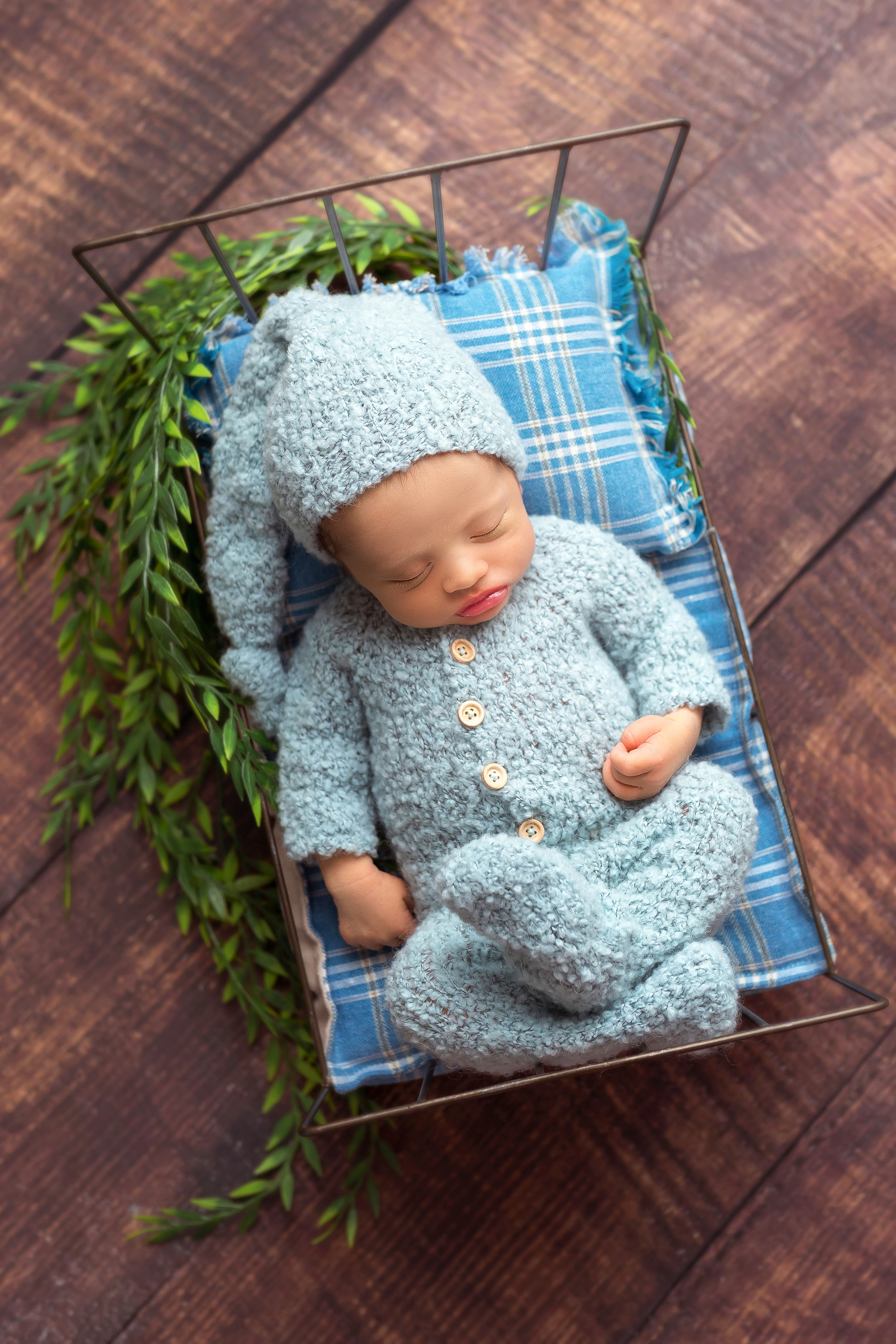 Съемка новорожденных: передайте волшебство первых дней жизни в каждом снимке.