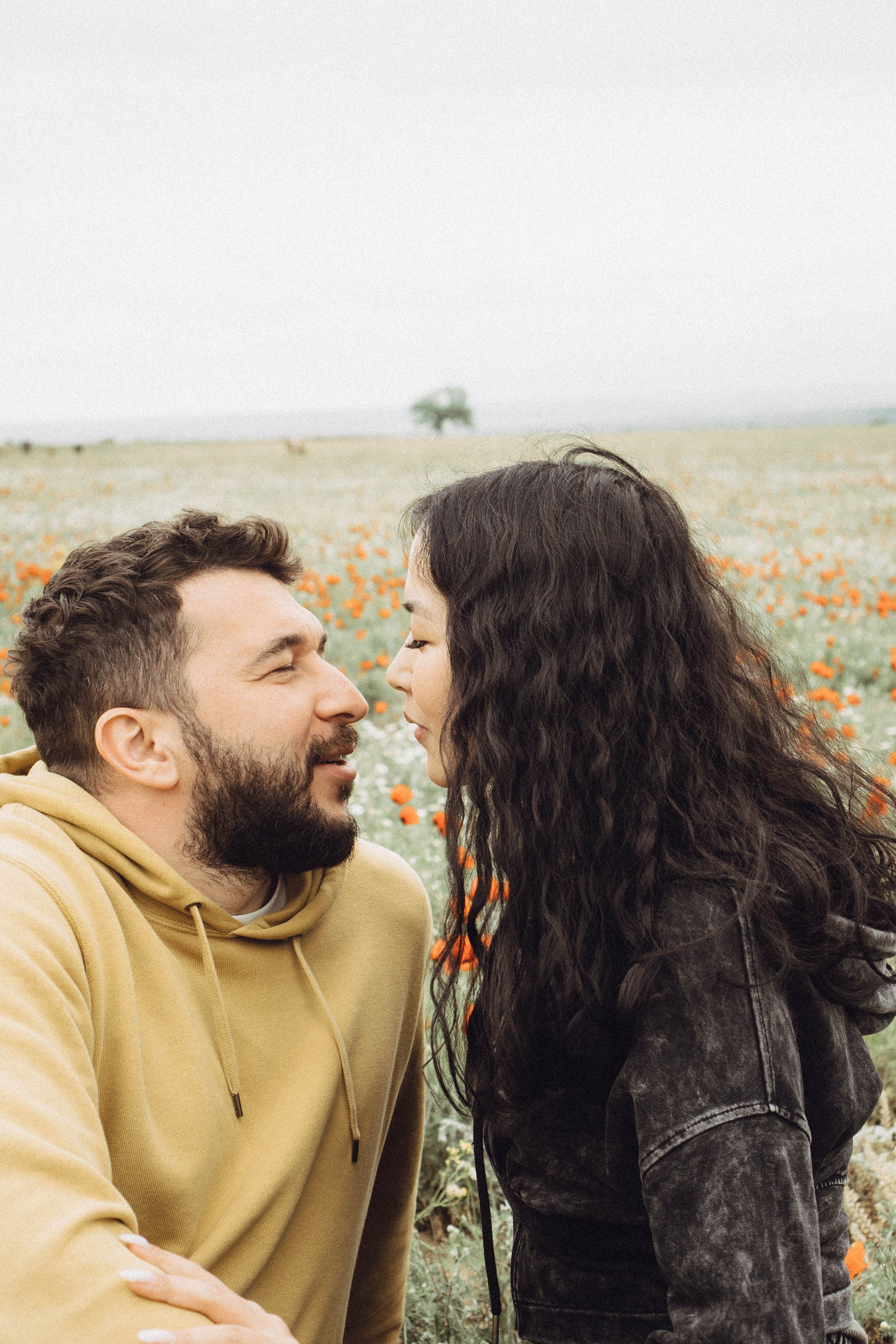 Любовь в маковом поле. Профессиональный фотограф, Санкт-Петербург — Виктория Богомолова