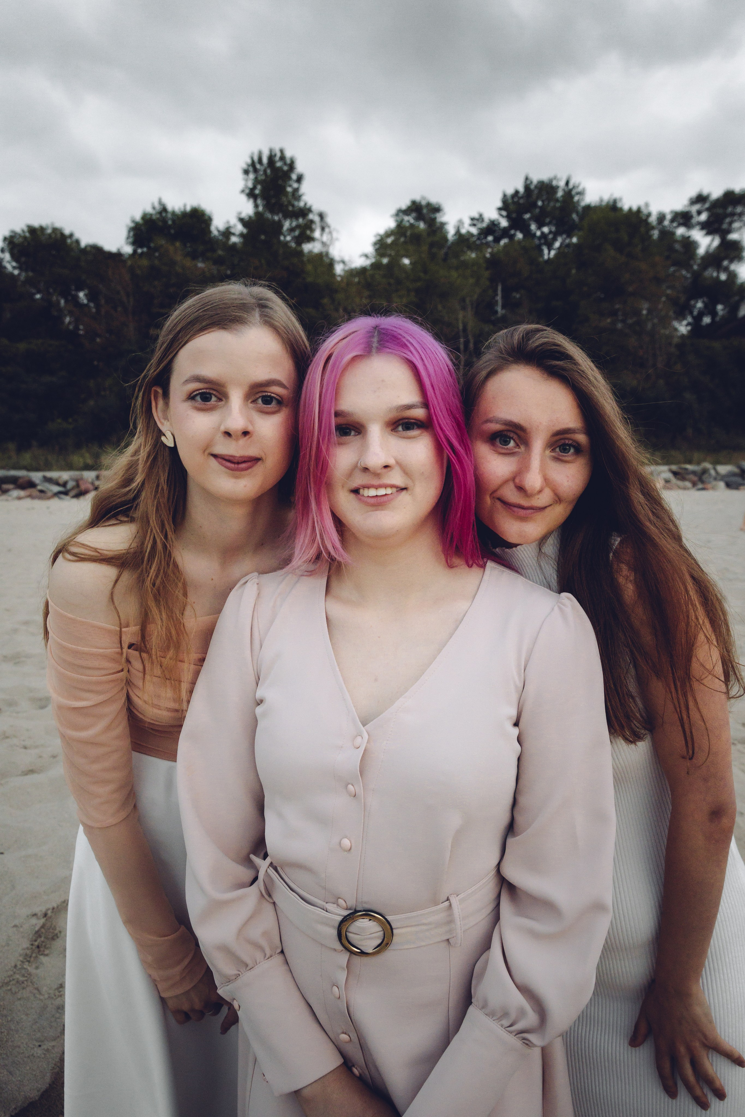 Подружки в Зеленоградске. Фотограф Калининград Илья Миллер