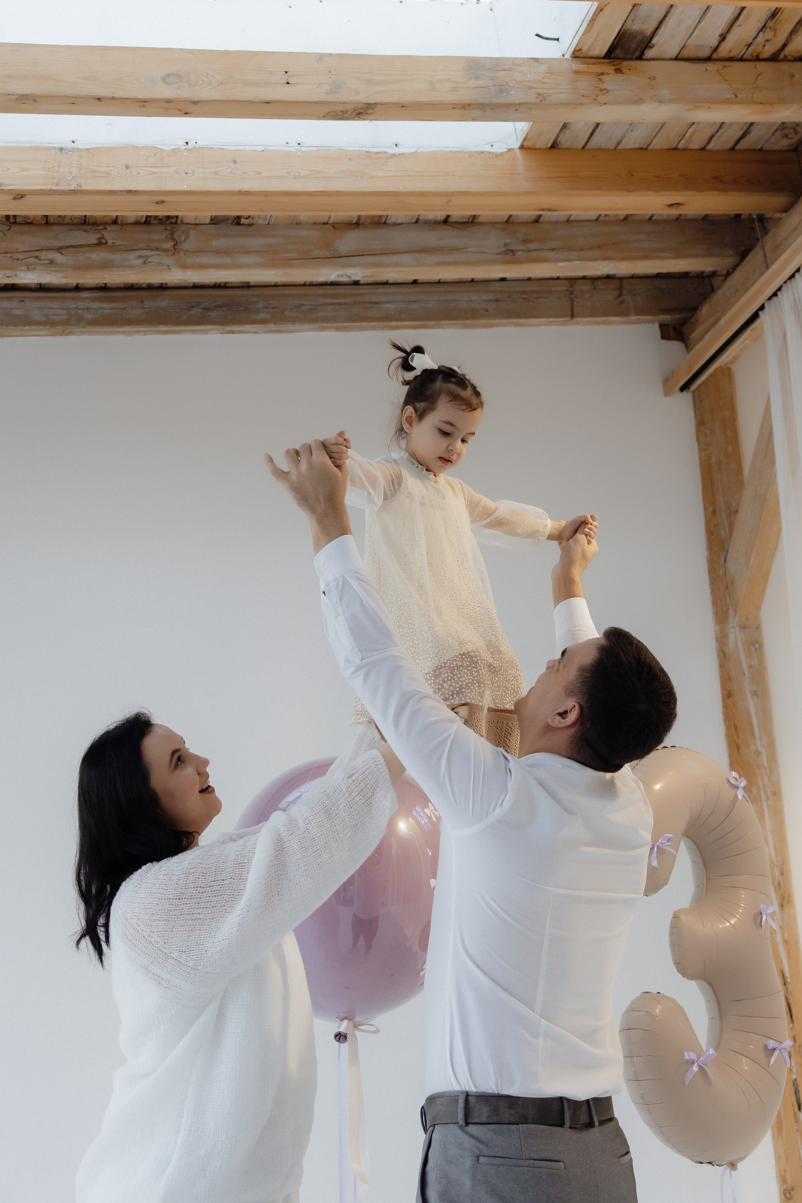 Николай, Зарина и Кира. Семейный и свадебный фотограф в Челябинске Мария Леонтьева