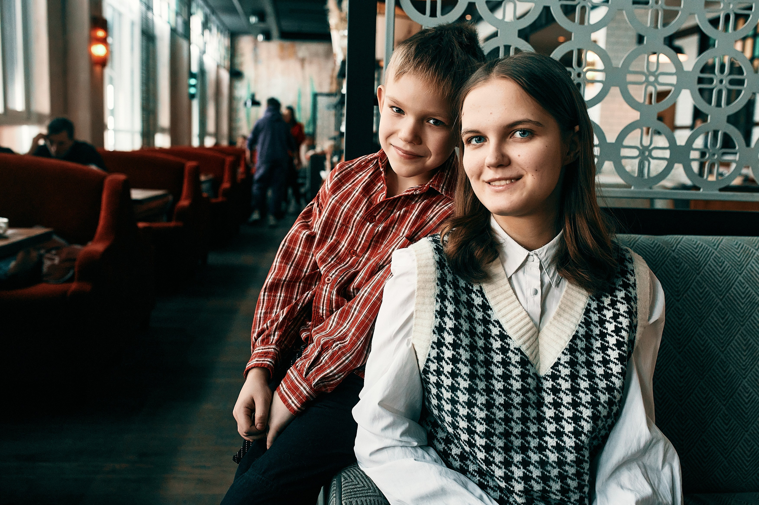 Семейный завтрак. Семейный и репортажной фотограф в Красноярске и Москве Виктор Бабинцев