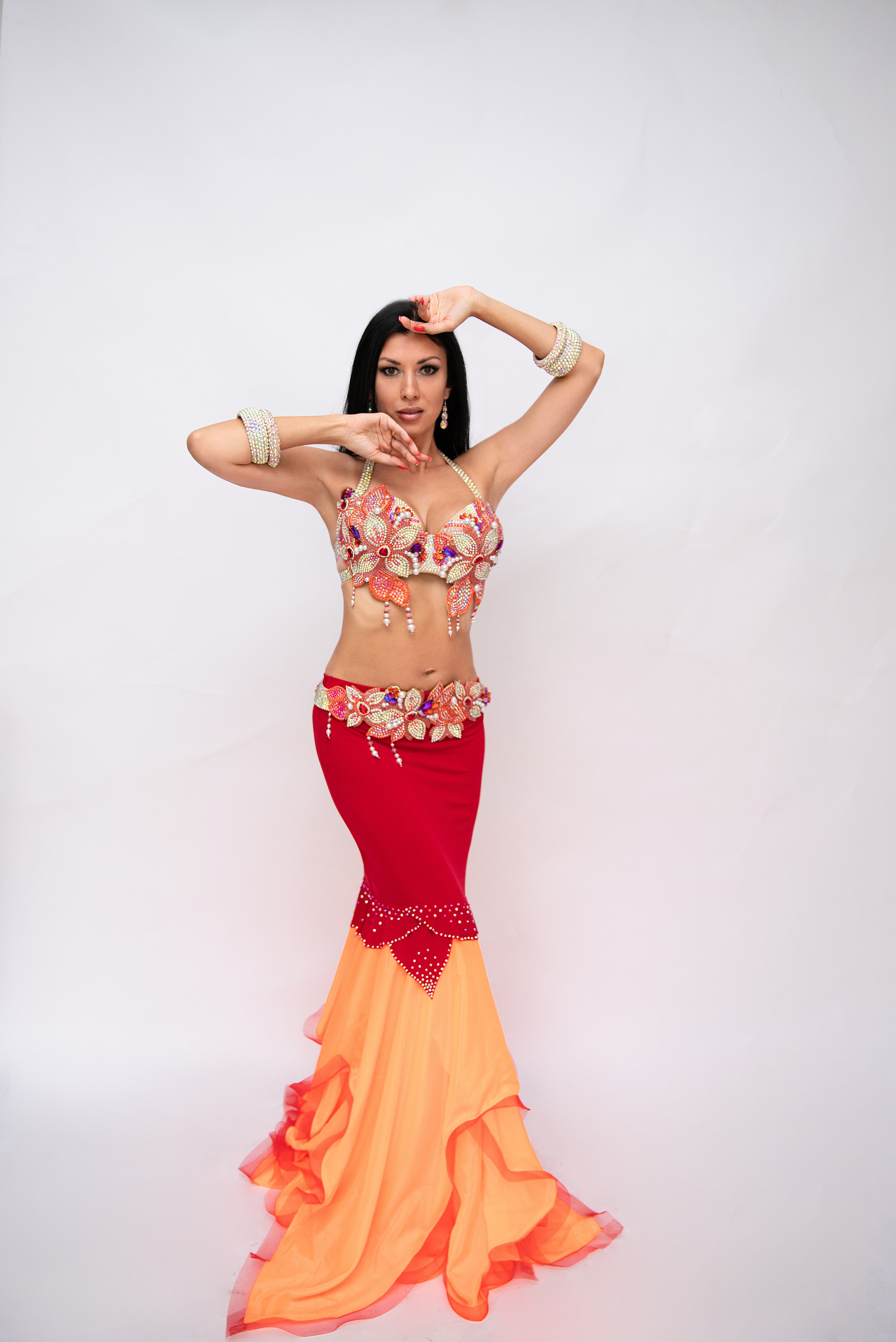 Преподаватель восточных танцев. Свадебный и семейный фотограф в Кореновске и в Краснодаре