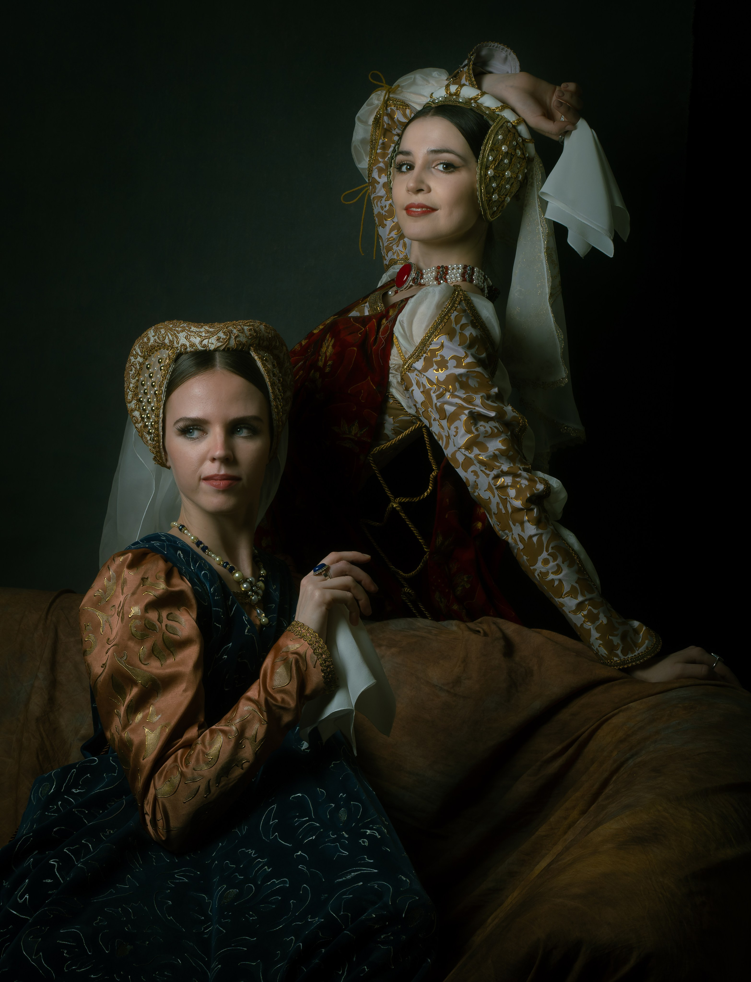 Балерины Василиса Дерендяева и Виктория Зуева. Oles Paritskiy