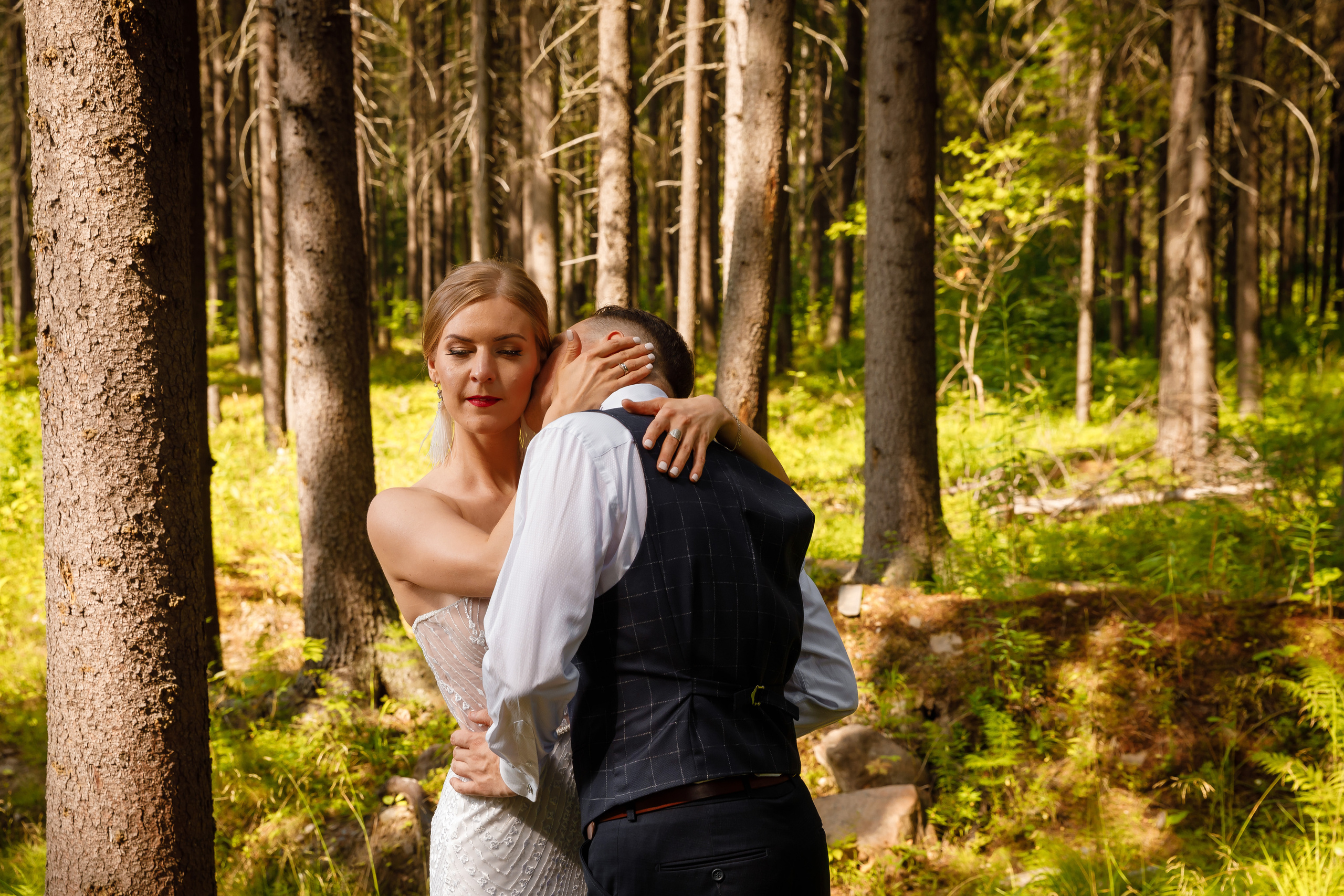 Постмодернистка и специалист по взрывным работам. Фотограф в Петрозаводске Игорь Герасименко