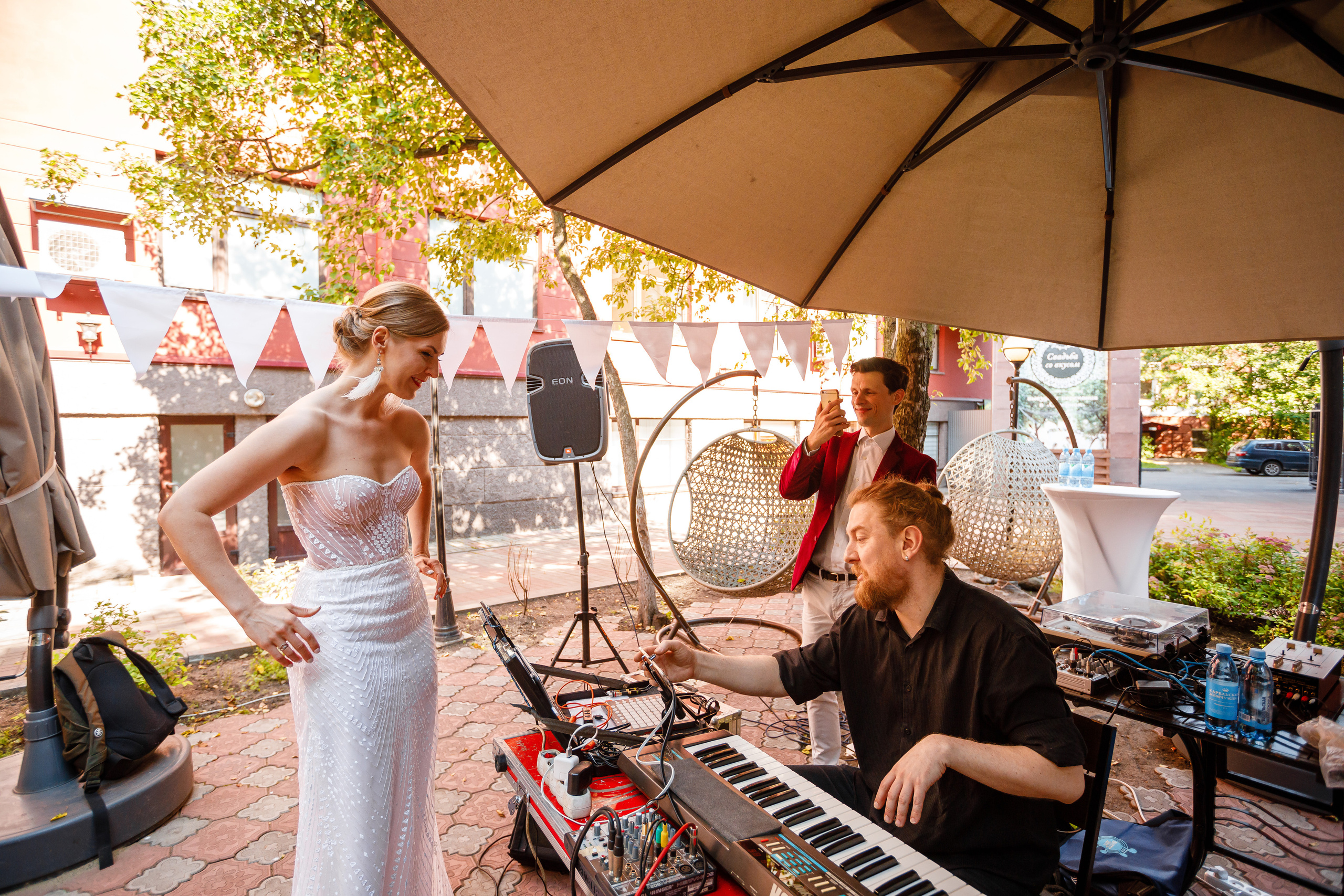 Постмодернистка и специалист по взрывным работам. Фотограф в Петрозаводске Игорь Герасименко