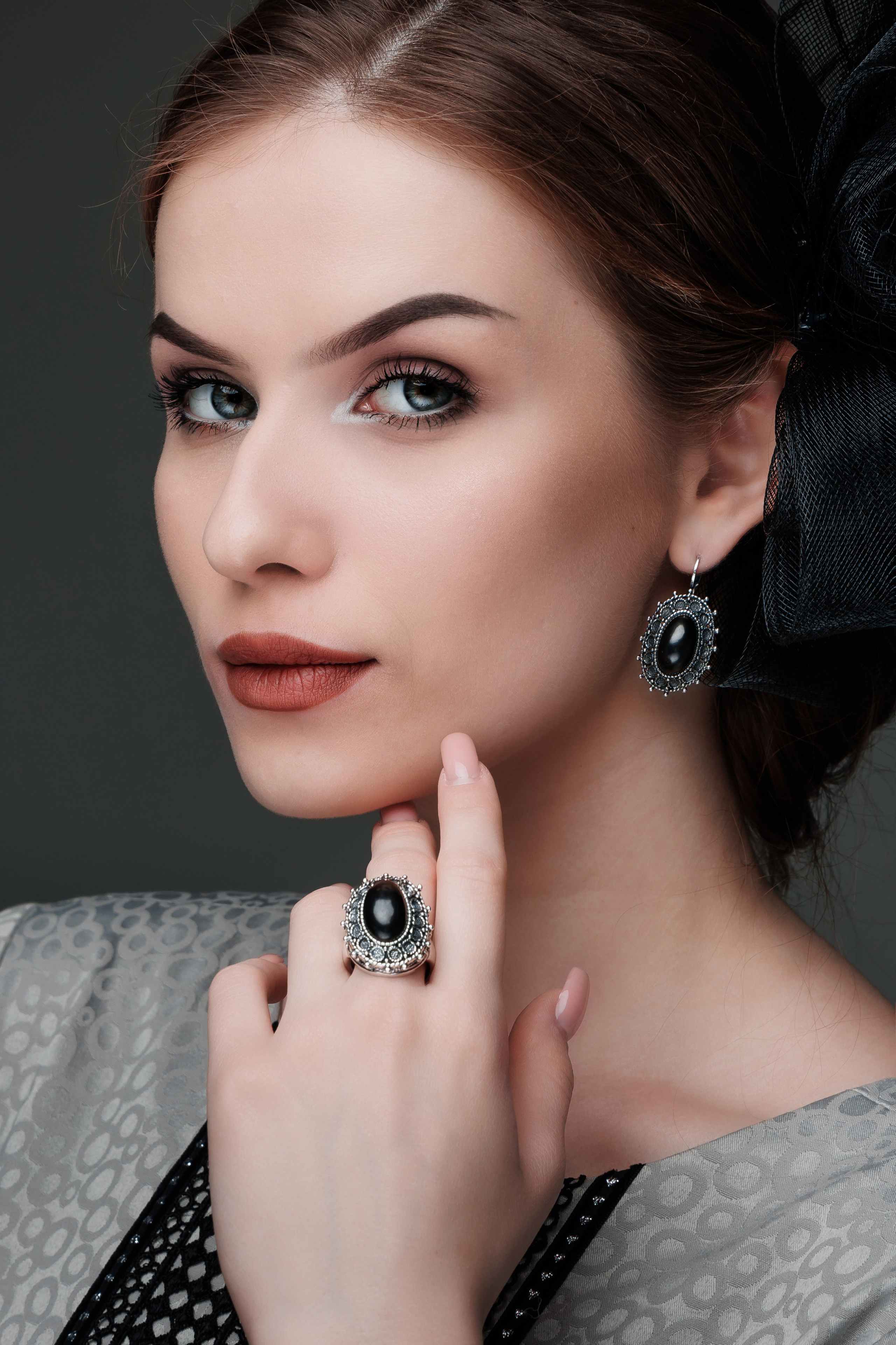 Коллекция ювелирных изделий из шунгита