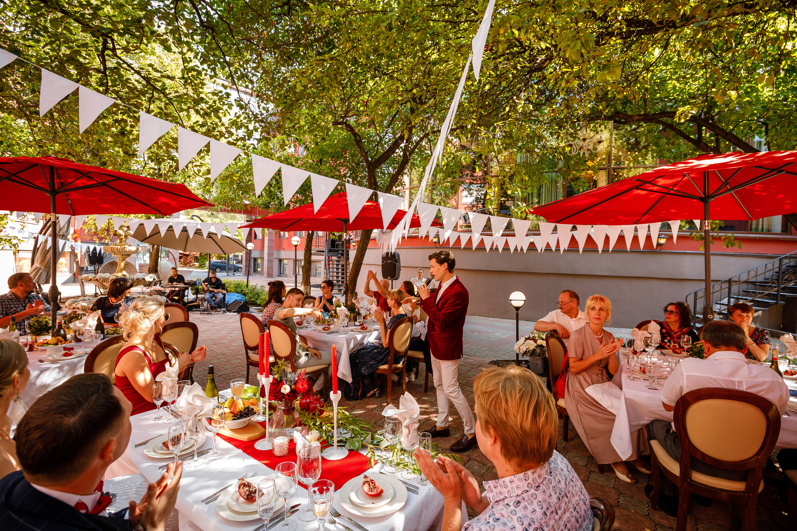 Постмодернистка и специалист по взрывным работам. Фотограф в Петрозаводске Игорь Герасименко