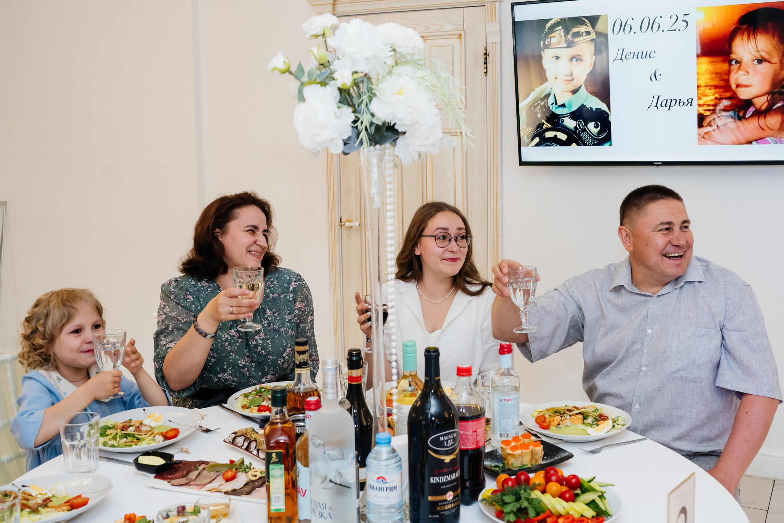 Дарья и Денис. Видеограф и Фотограф в Челябинске Ксения и Владимир Рюмины