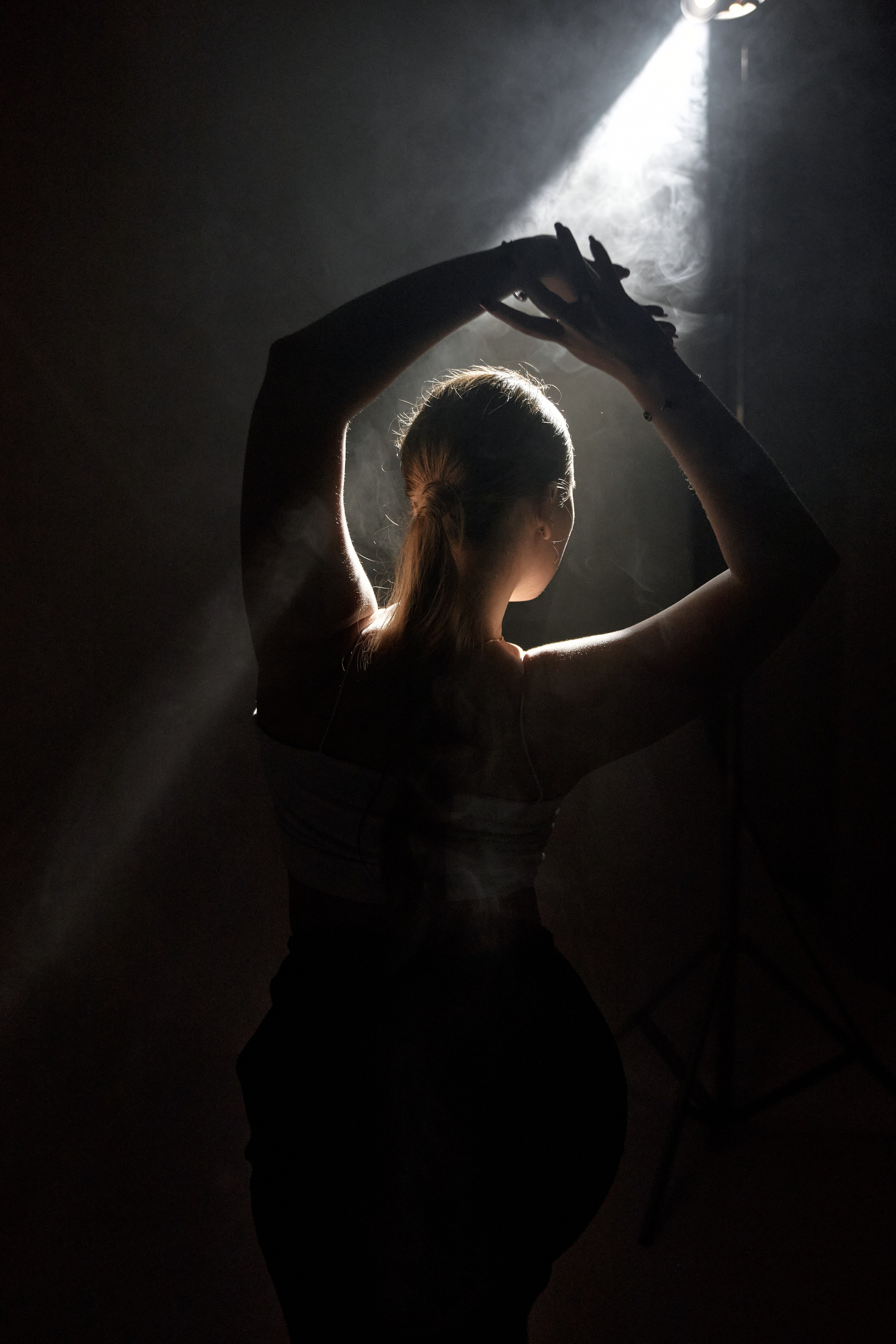 Танец. Фотограф Алексей Яковлев