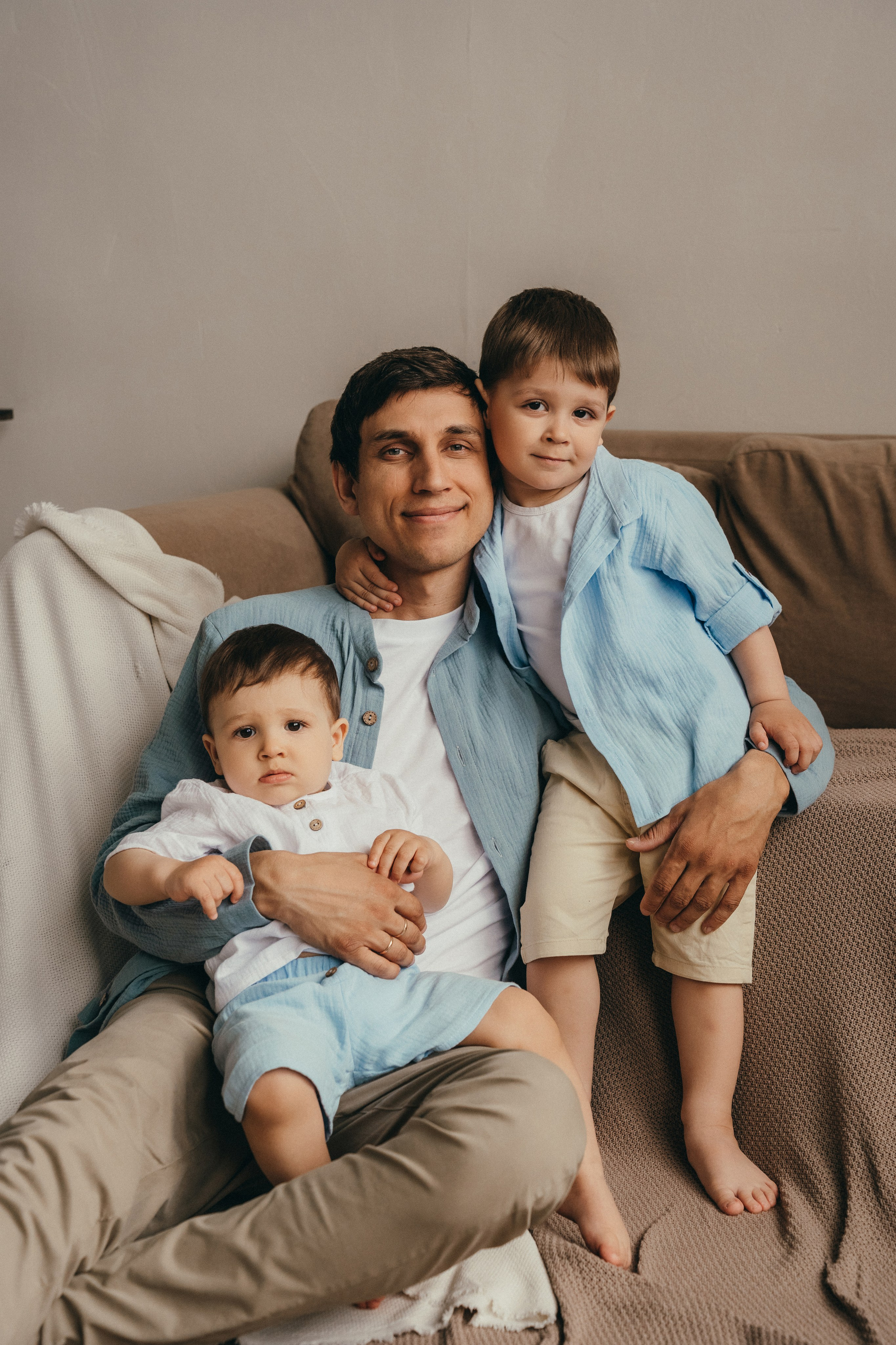 Дима, Настя, Макар и Серофим. Семейный фотограф • Домашние съемки в Нижнем Новгороде