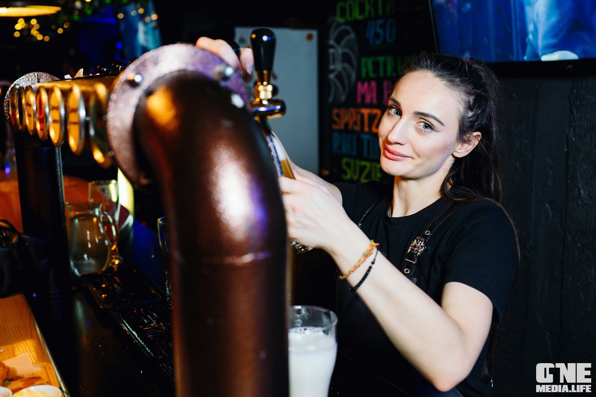 Фоторепортаж из бара Dreadnought. One Media Life: фоторепортажи, фотоотчеты с мероприятий и заведений