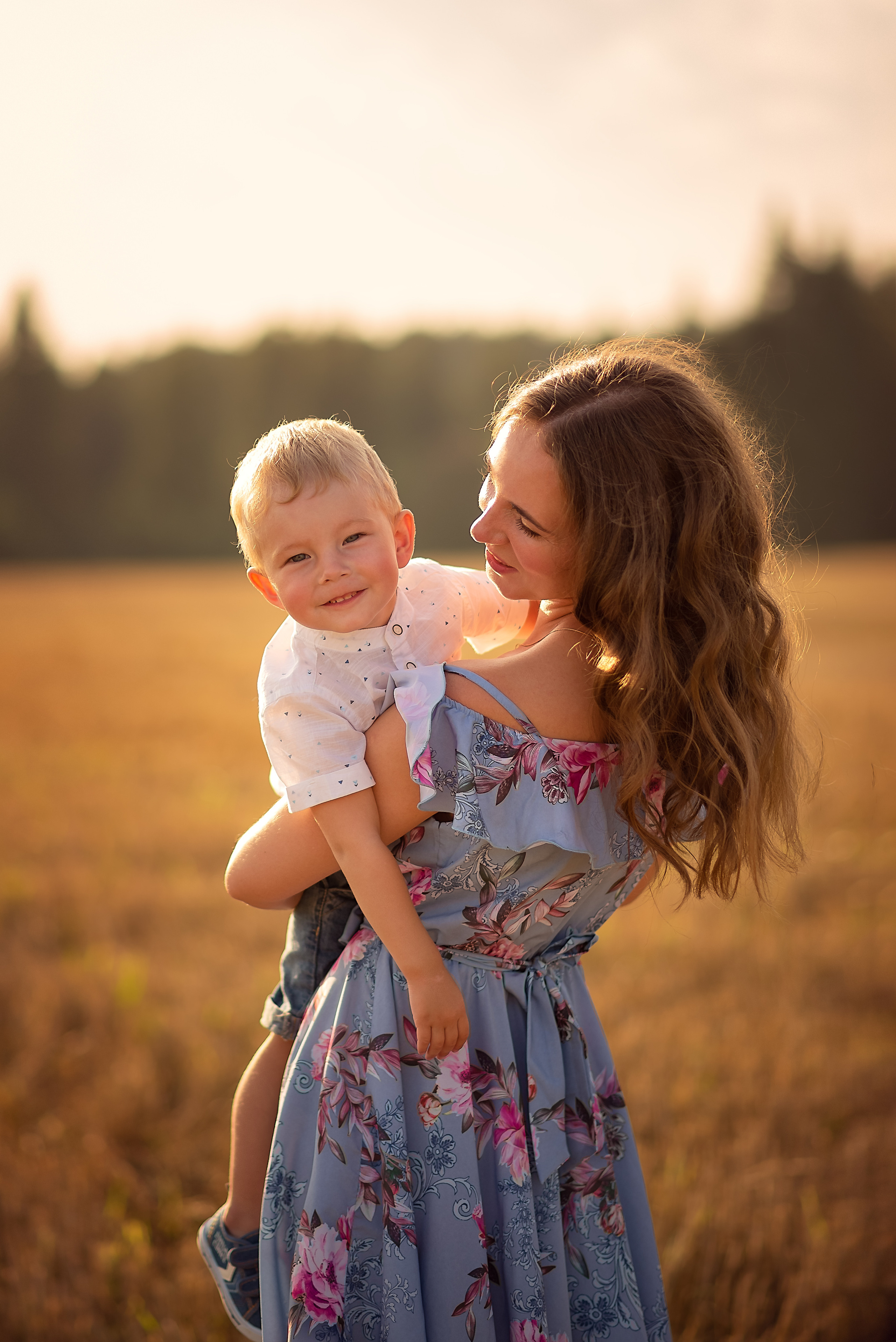 Семейная фотосессия на природе. Фотограф новорожденных Екатеринбург, Первоуральск