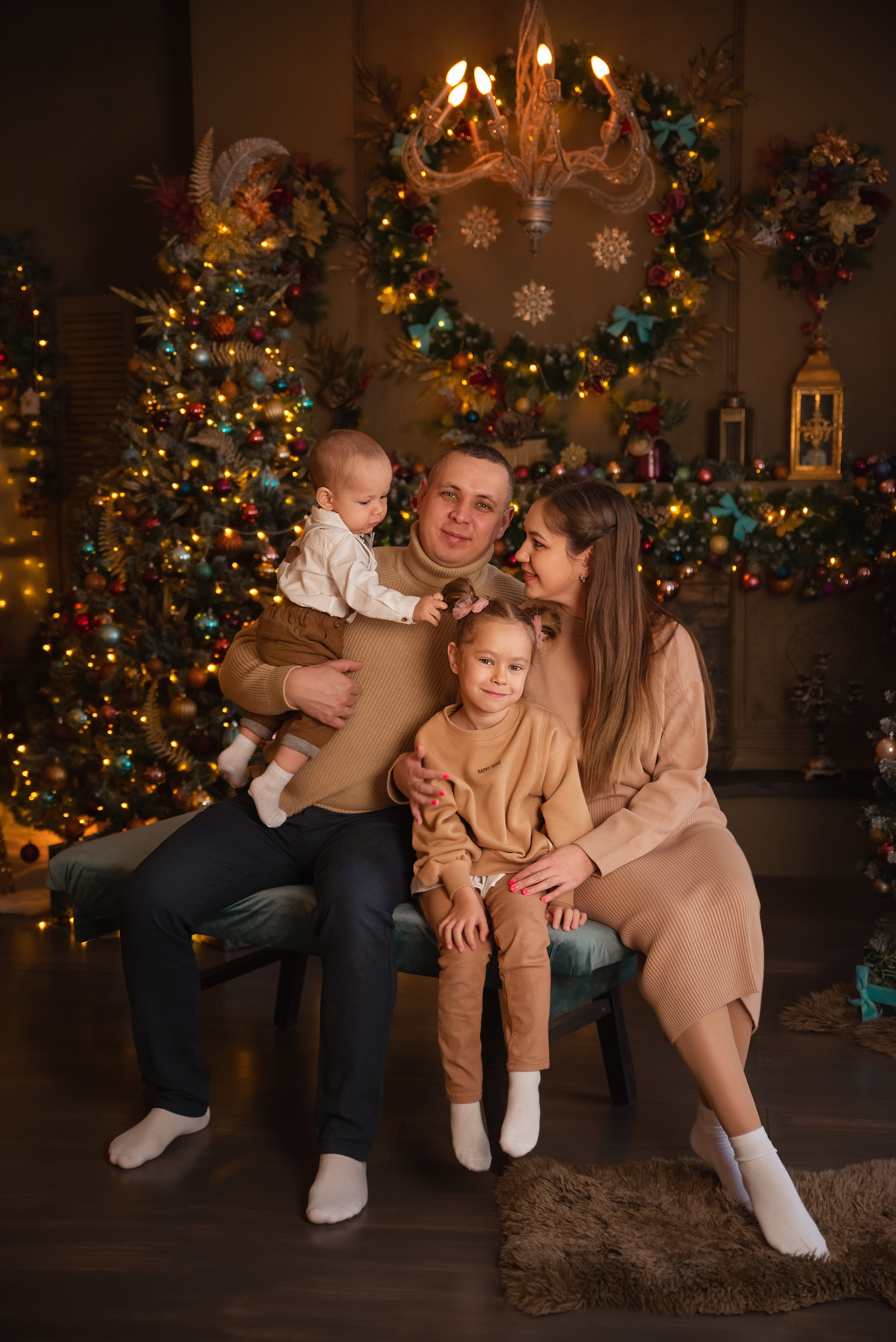 Новогодняя семейная фотосессия. Фотограф новорожденных Екатеринбург, Первоуральск