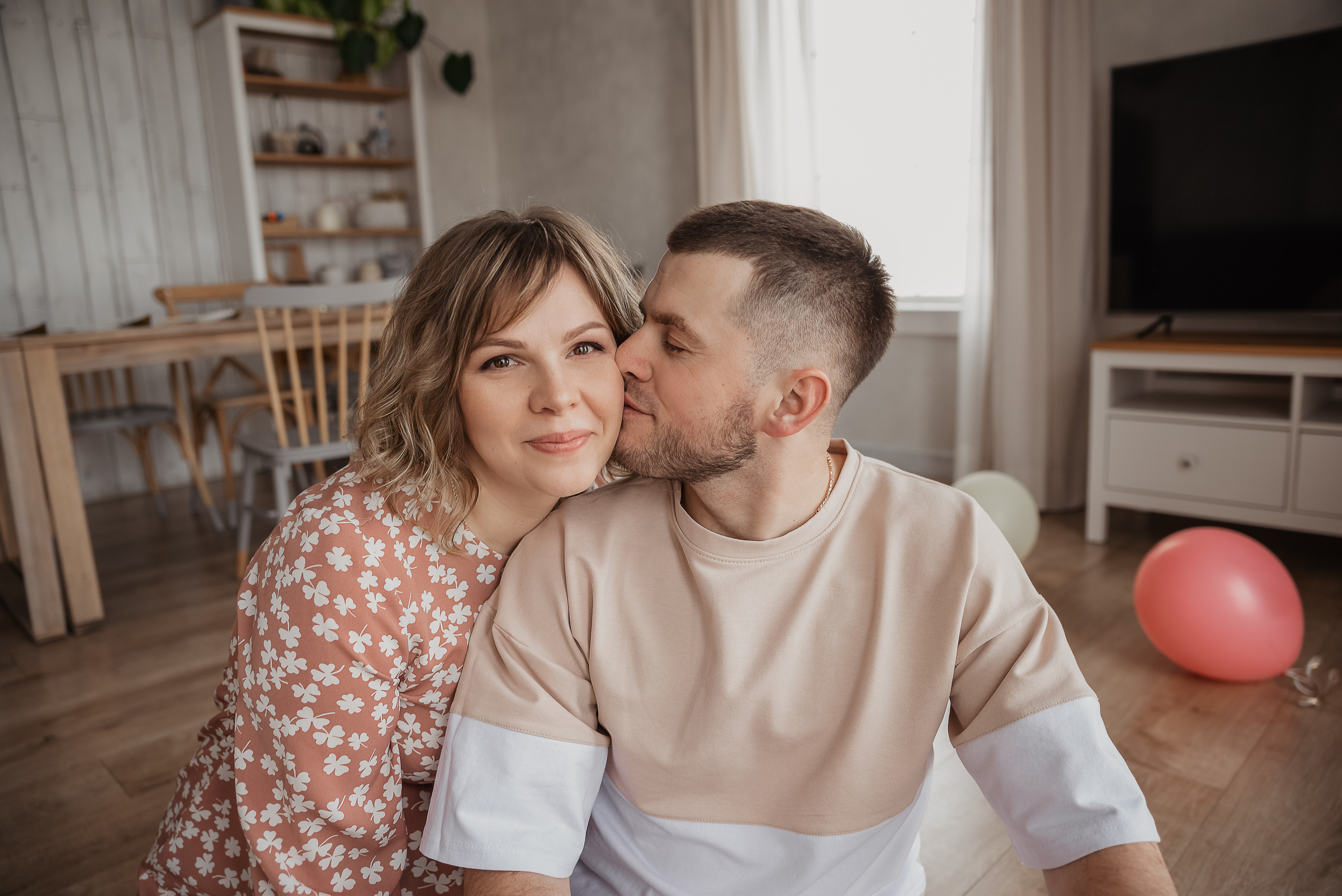 Семейная фотосессия в коттедже. Фотограф новорожденных Екатеринбург, Первоуральск