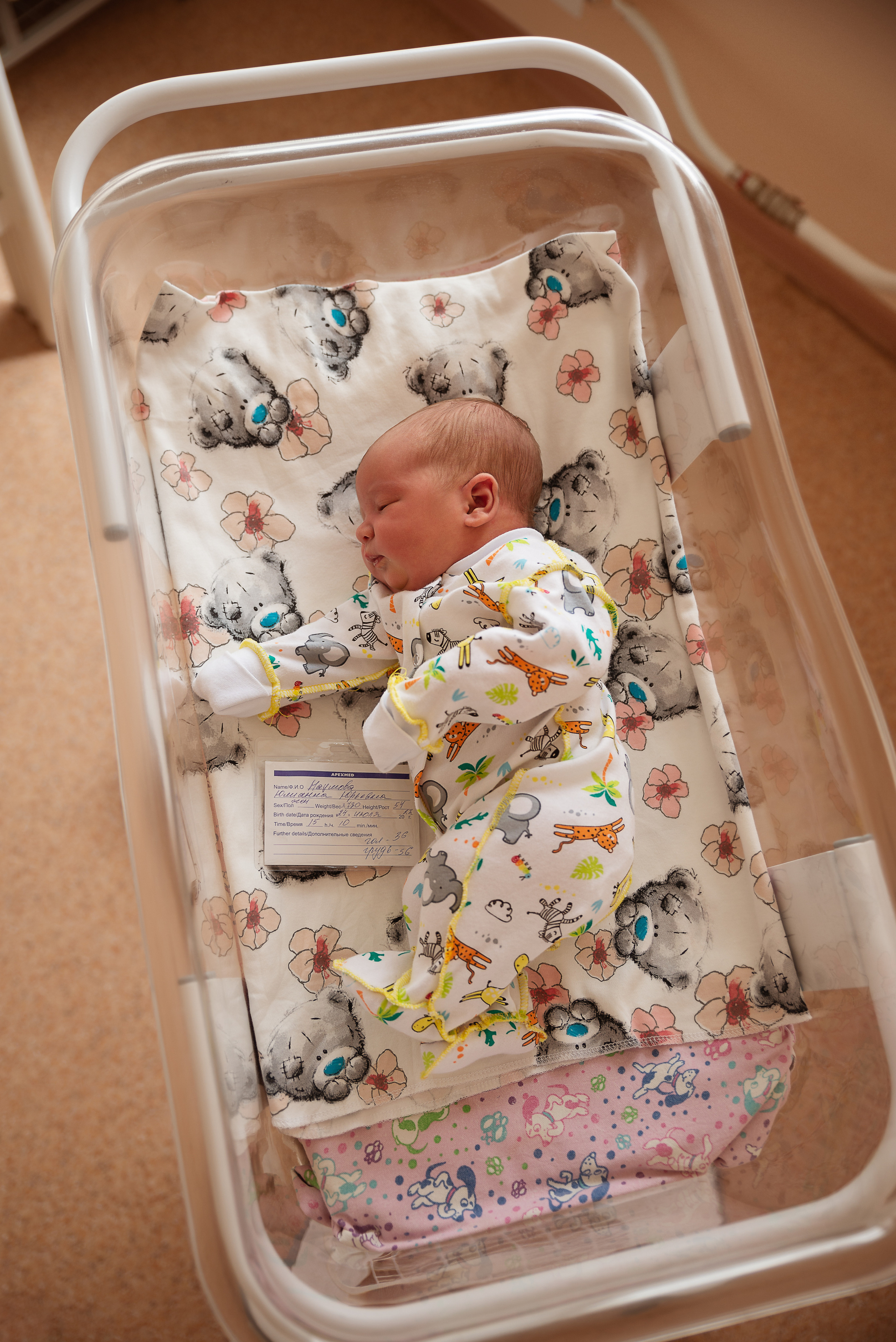 Выписка Ангелины. Фотограф новорожденных Екатеринбург, Первоуральск