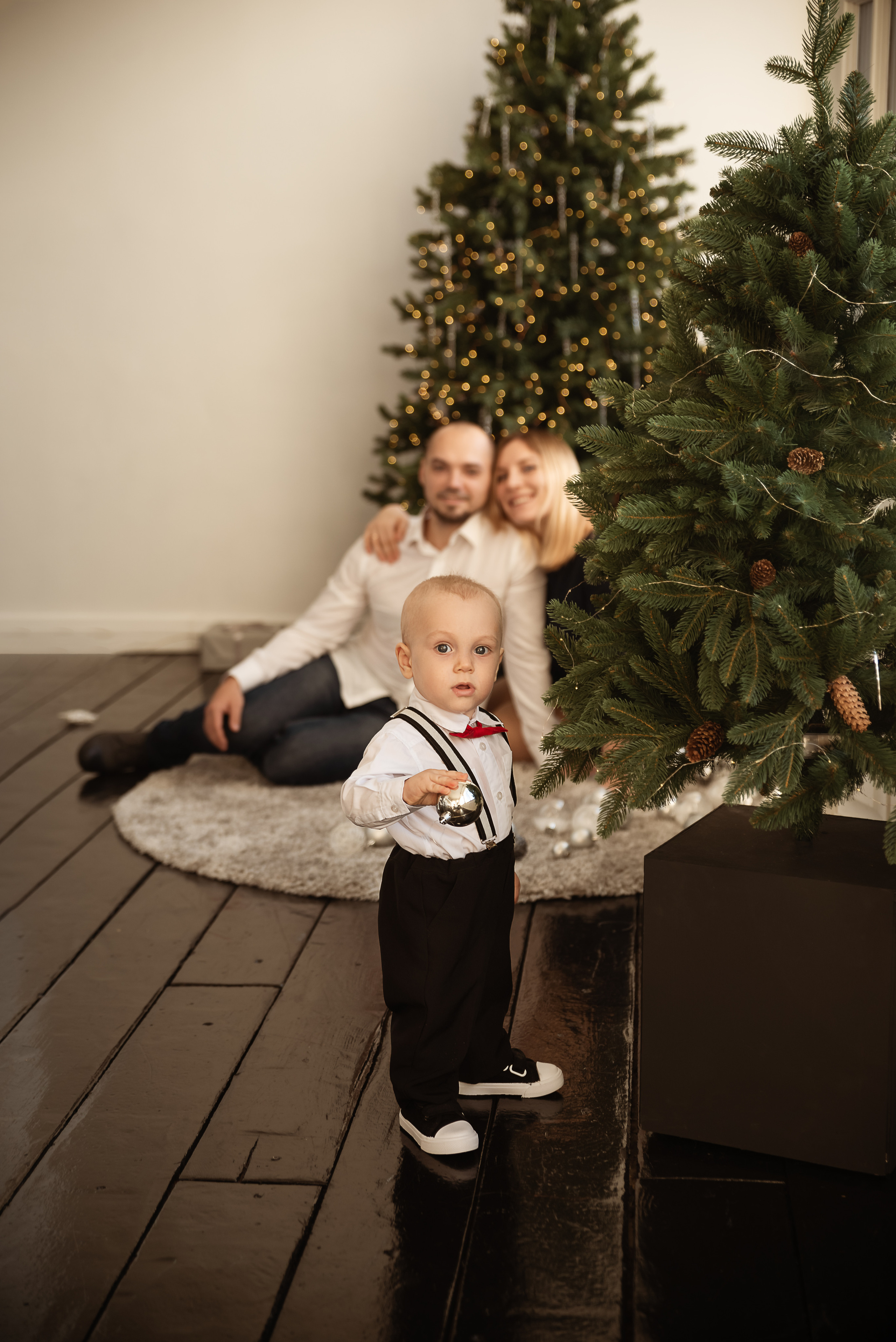 Семейная фотосессия в студии. Фотограф новорожденных Екатеринбург, Первоуральск